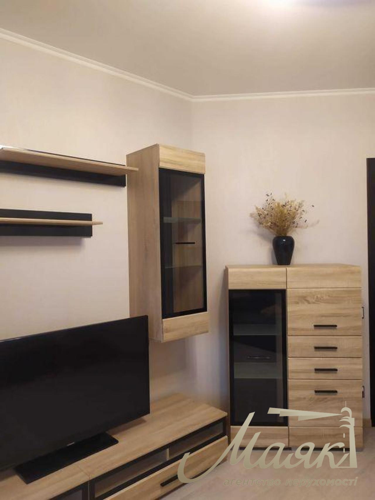 Sale 3-room apartment Goloseevo, residential complex 4 seasons