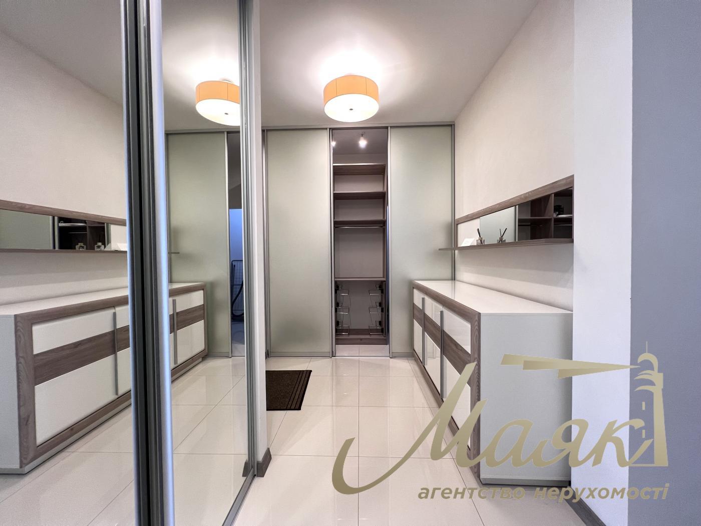 Оренда 2-комнатной квартиры 80 м² в элитном ЖК бизнес класса «Французский квартал»,Печерский район