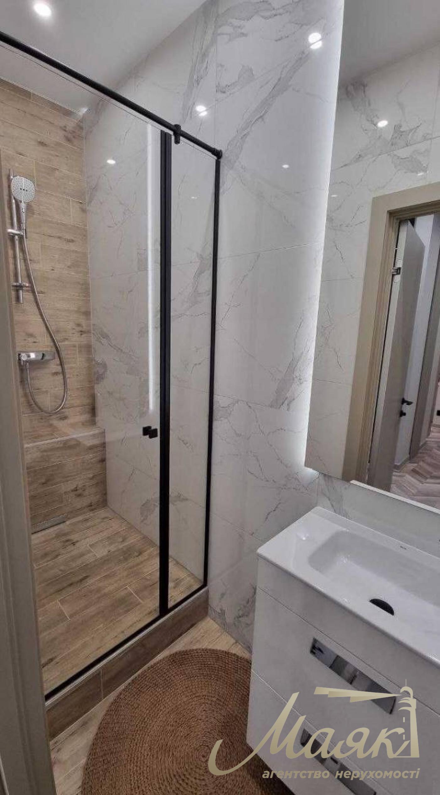 Оренда ЖК Французький квартал-2 Джона Маккейна 1а + ПАРКІНГ