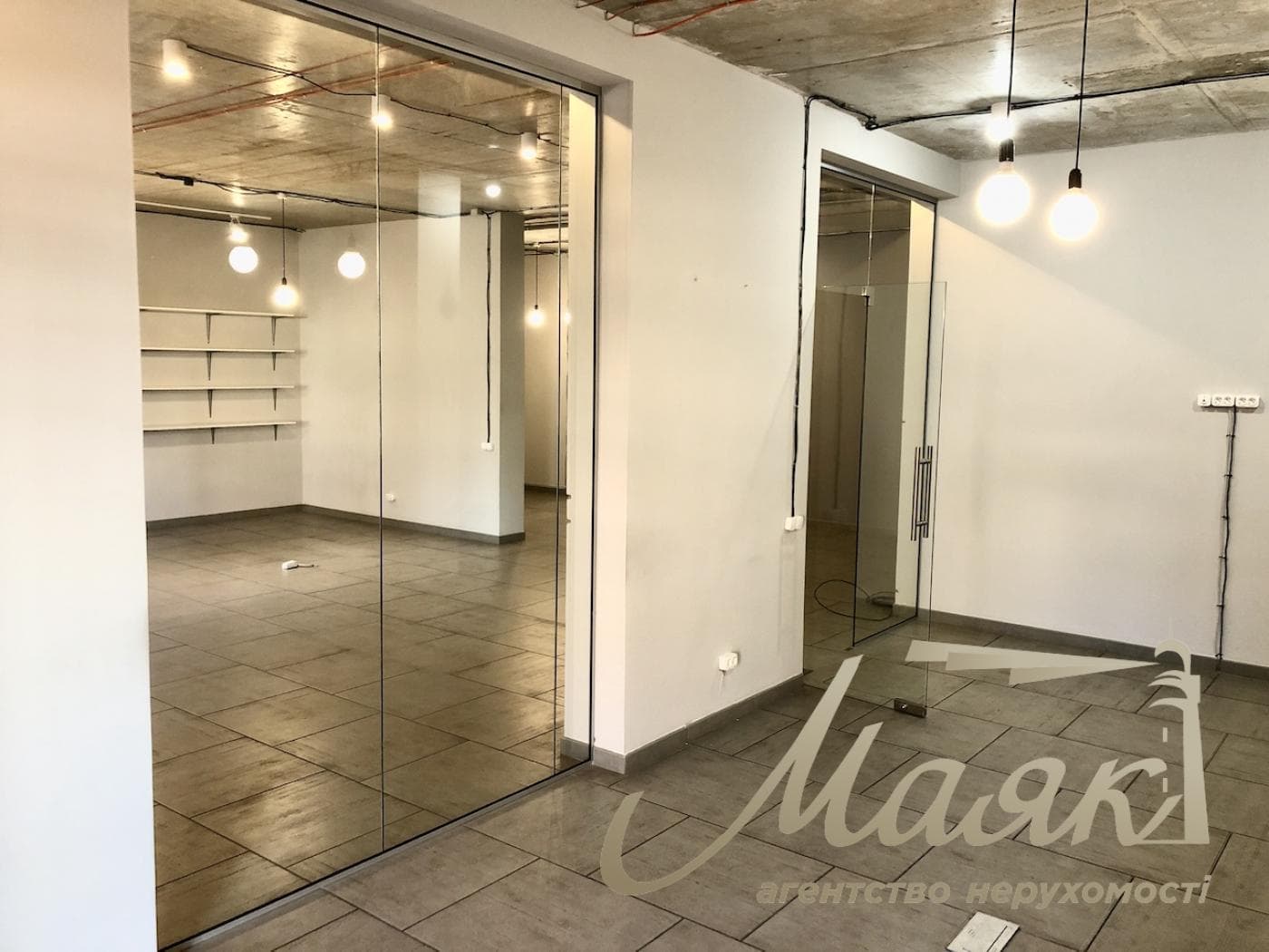 Rent office 120 sq.m.sq. Degtyarnaya str., Podol
