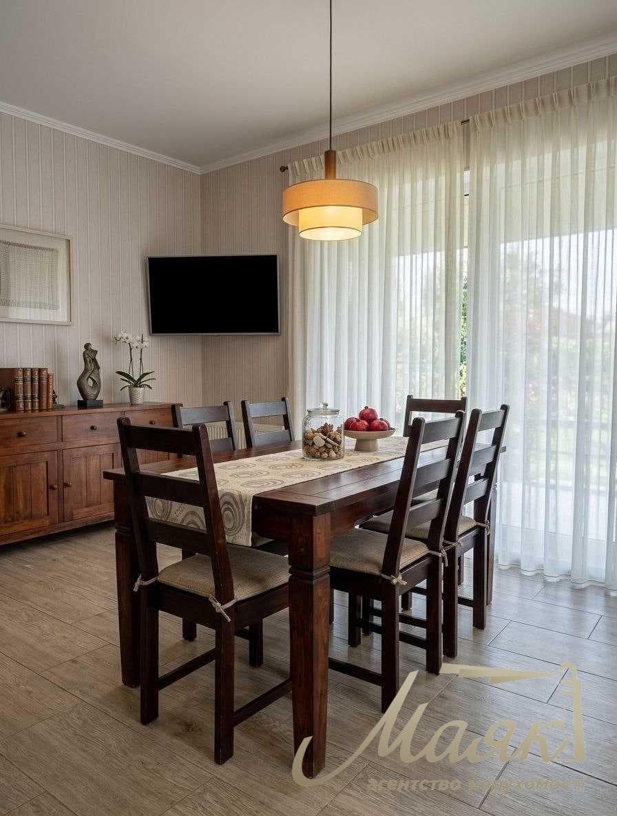Продаж сучасного еко-будинку площею 120 м² у Віті-Поштовій, 8 соток, Київсько-Святошинський напрямок