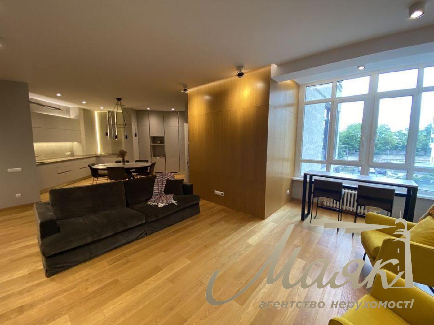 Продажа 3-комнатной квартиры в ЖК «Печерская Панорама»