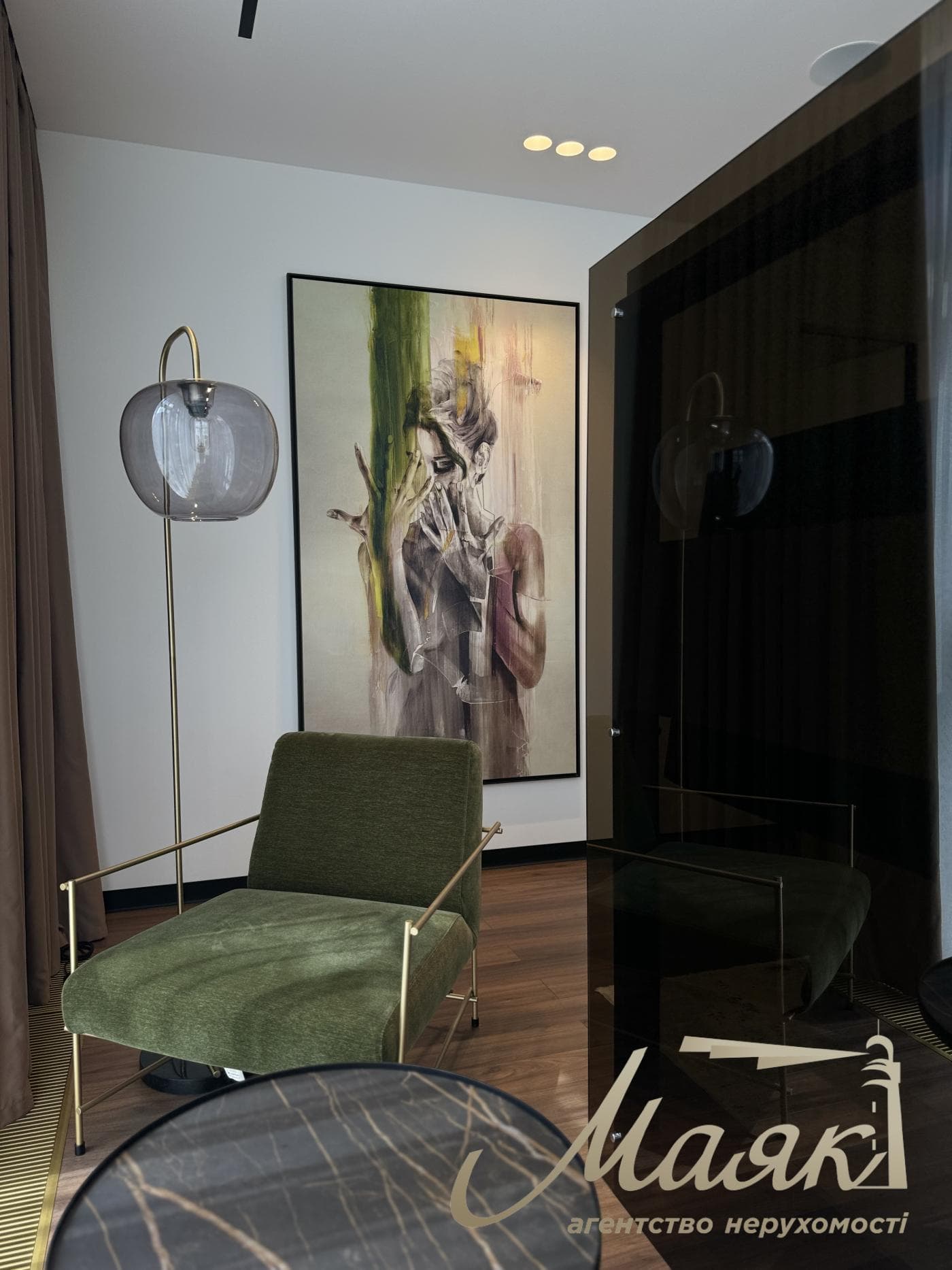 Продажа 3к квартиры 150м2 в ЖК Новопечерские липки, Драгомирова 17, Печерск, Киев