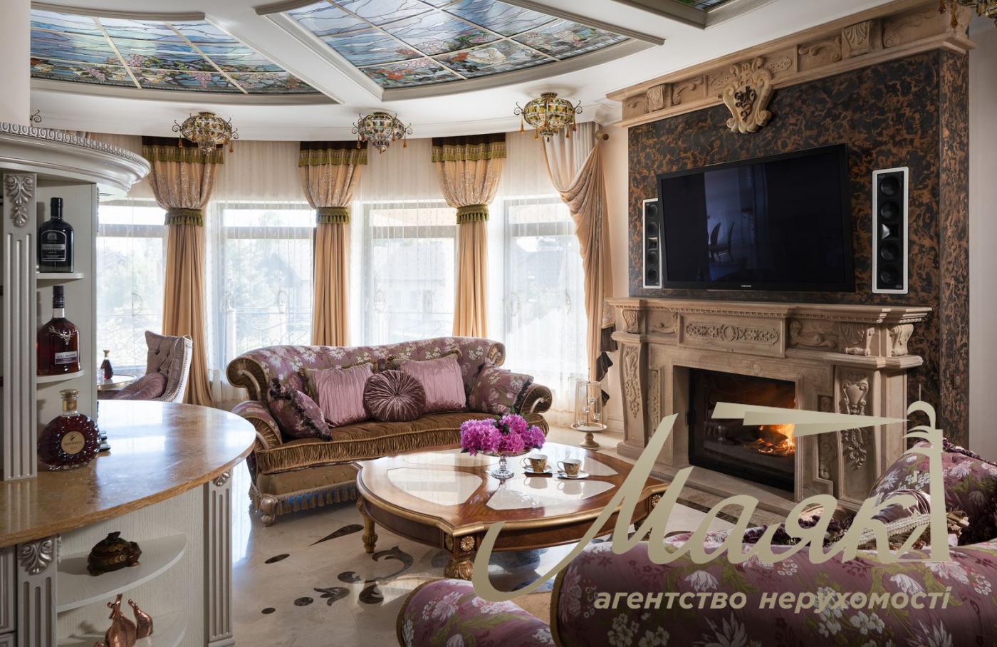 Продається резиденція в котеджному містечку "Конча - Заспа Озерна"