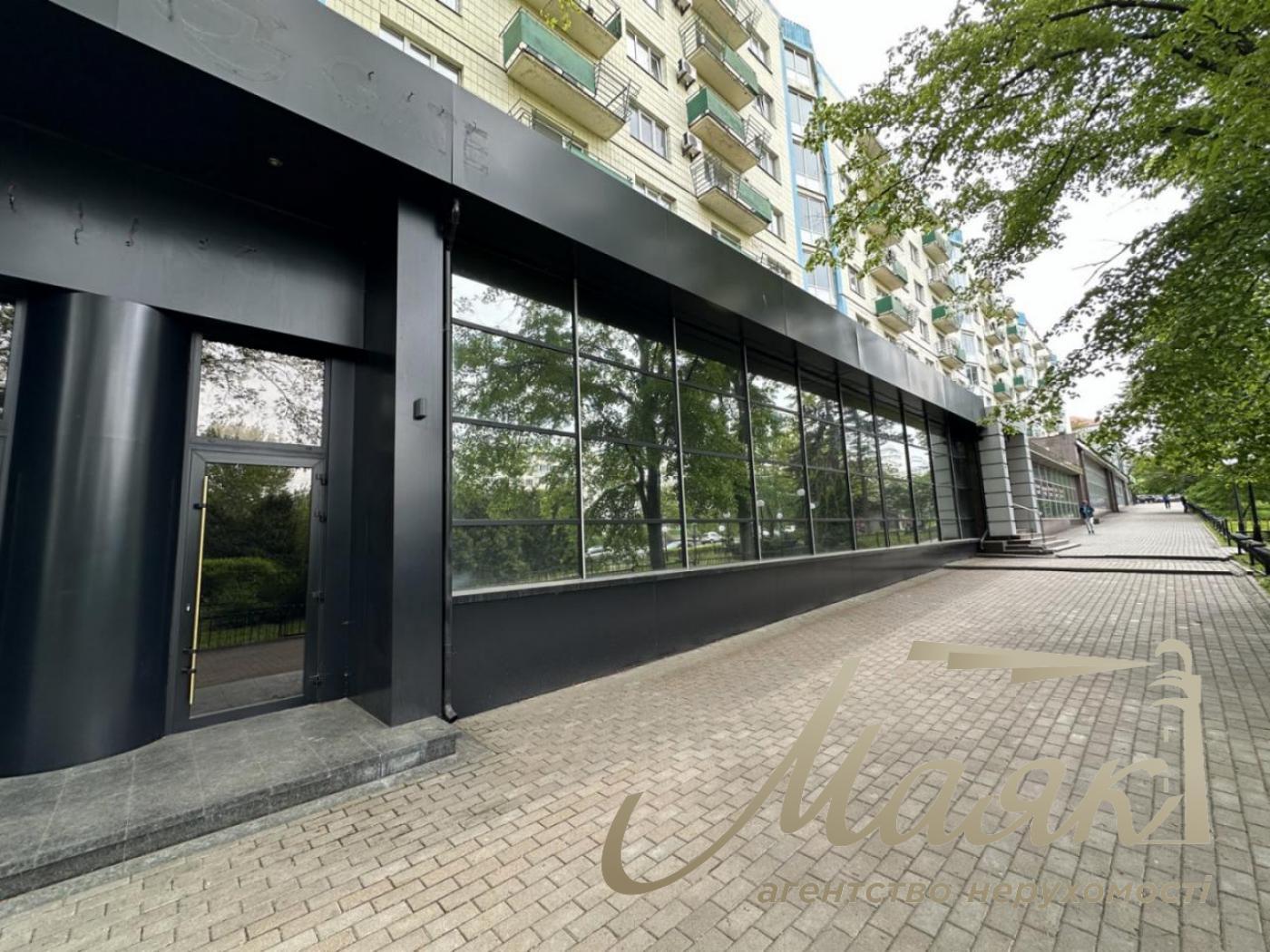 Rent front office 363 m², Goloseevsky Prospekt Kyiv