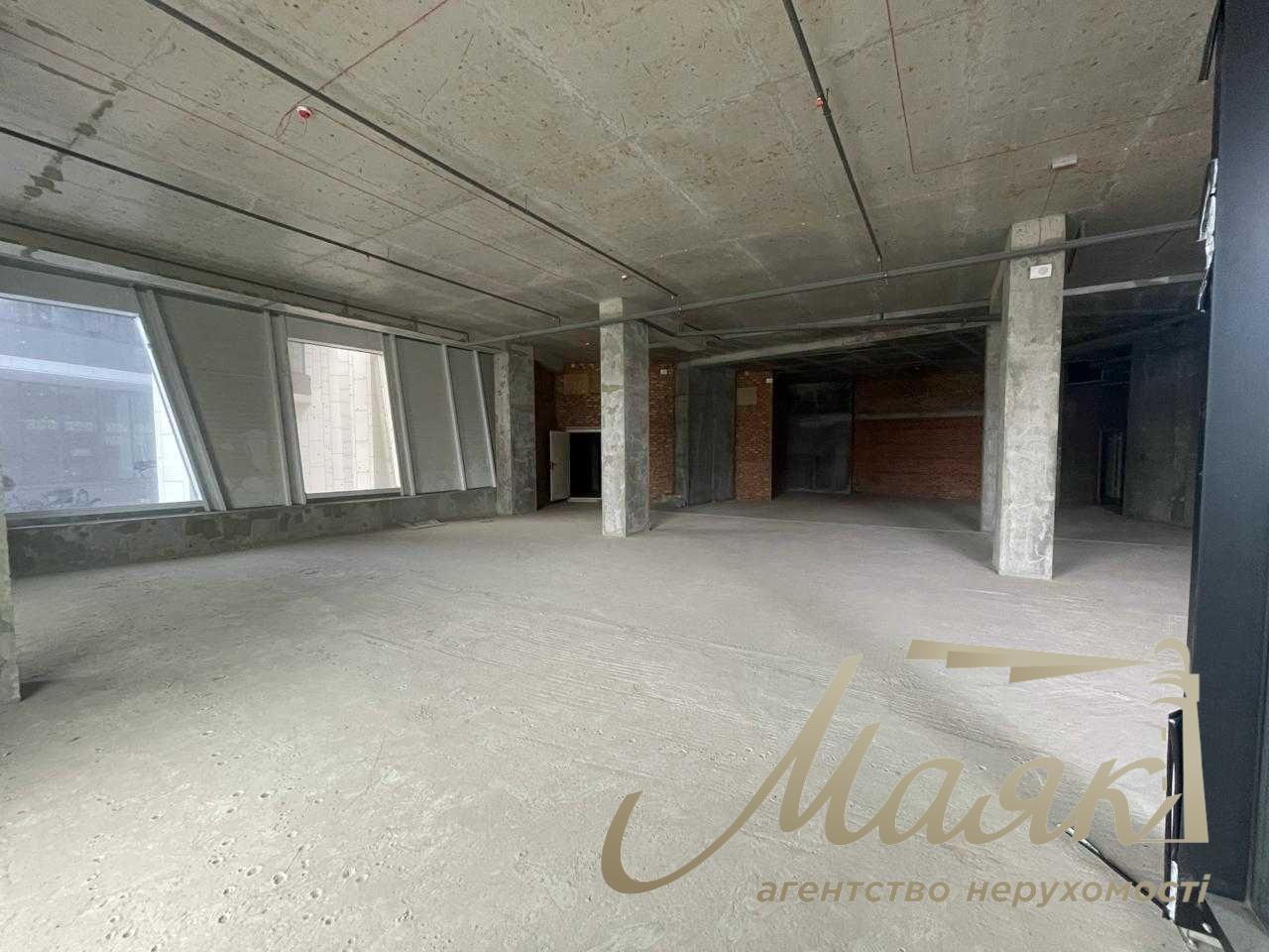 Продажа помещения 812 м² в ЖК «Manhattan City» просп. Берестейский, 11Б