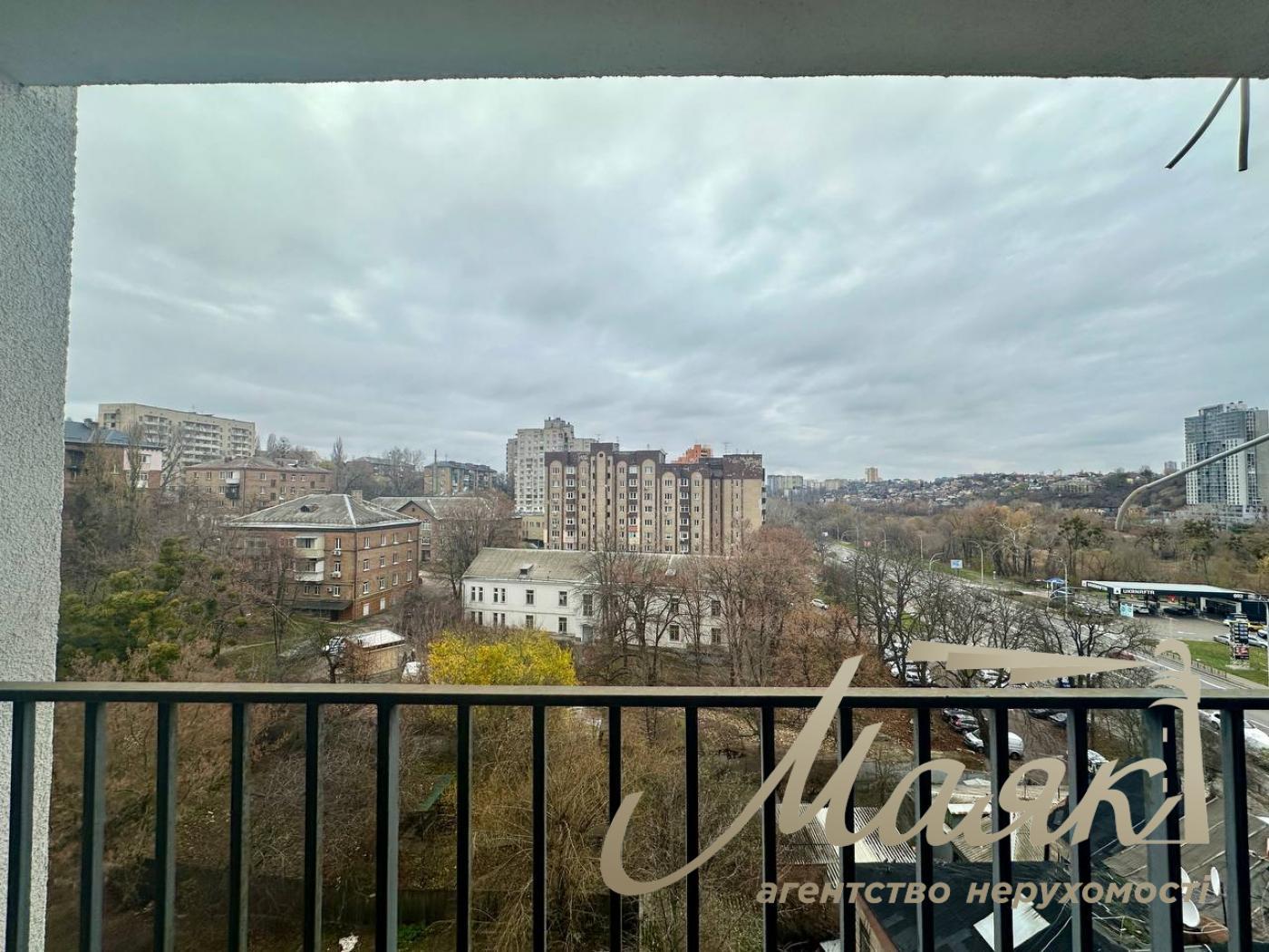 Оренда 1 кімнатної квартири в ЖК Брістоль по вул.Лобановського 144, метро Деміївська.