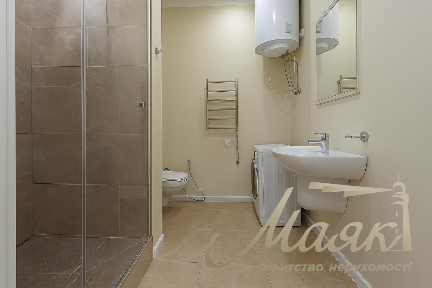 Оренда 3-кімнатної квартири в ЖК "Новопечерські Липки", вул. Андрія Верхогляда, Центр