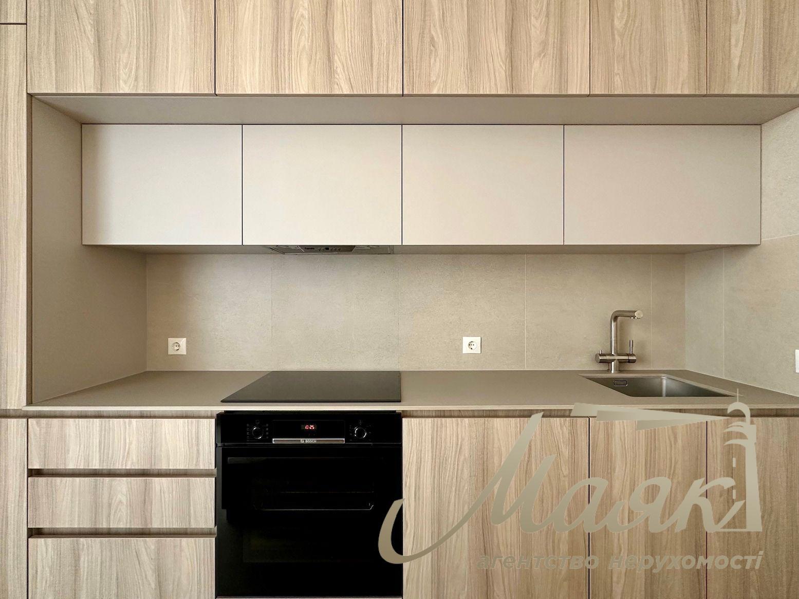 Rent 4-bedroom apartment in Residential Complex Yaroslav Grad