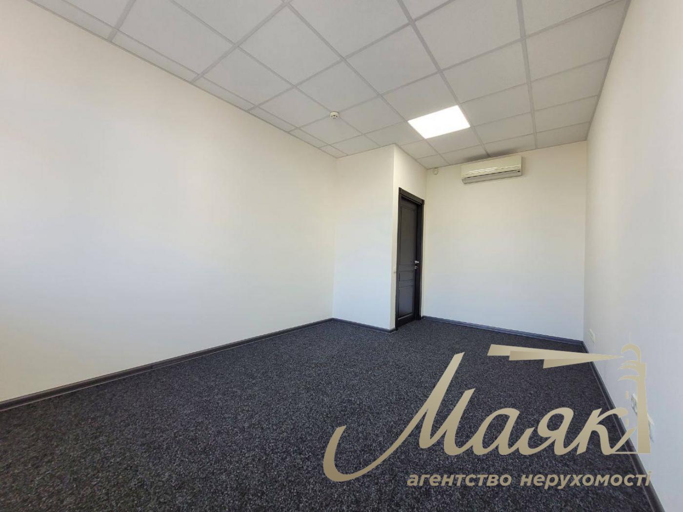 Office for rent 340m2 on Podol, Spasskaya street, 5, Kiev
