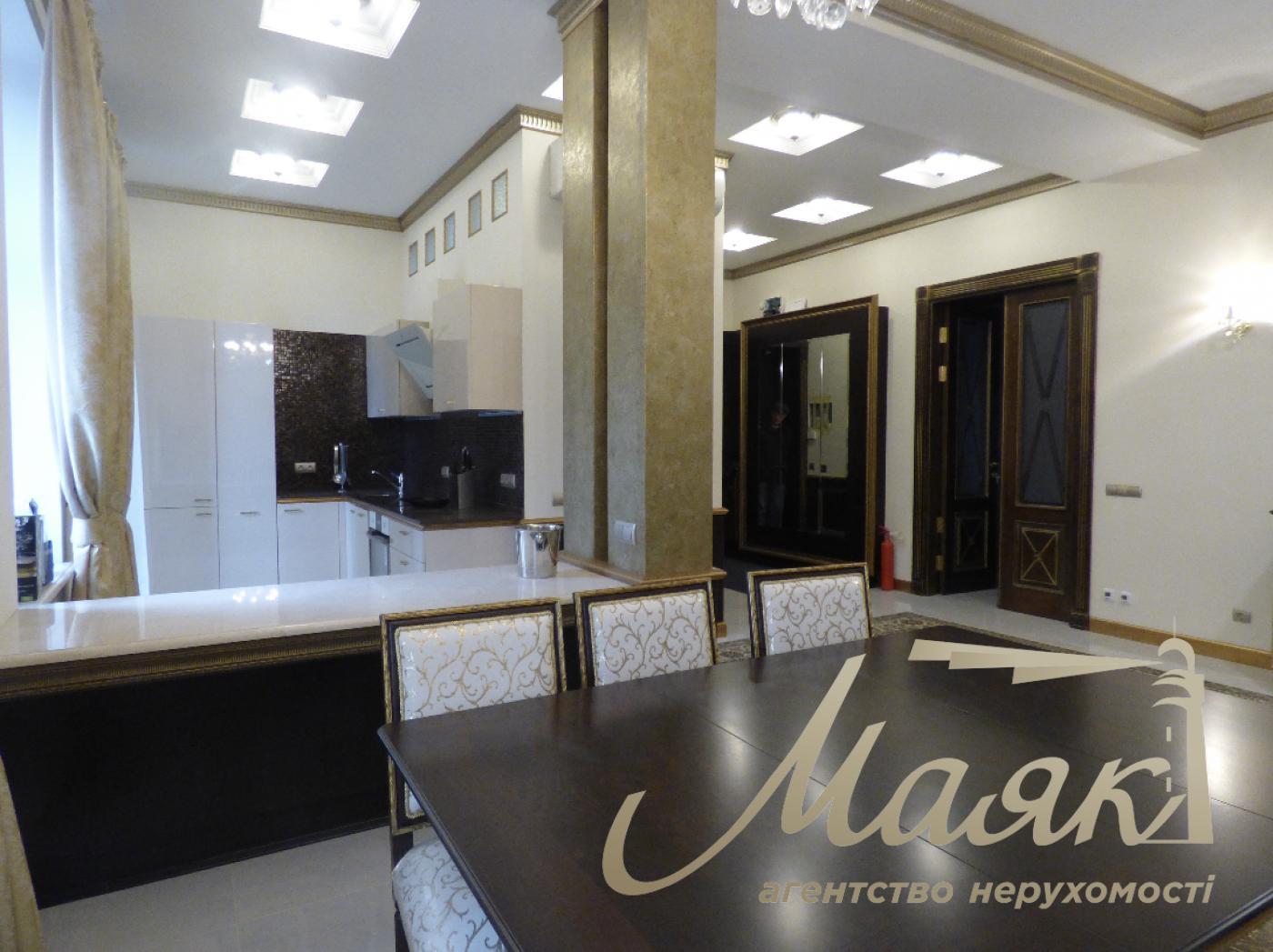 Rent apartment 91.7m2 st. Bankova 3, Lipki, Pechersky district, Government quarter, Kyiv