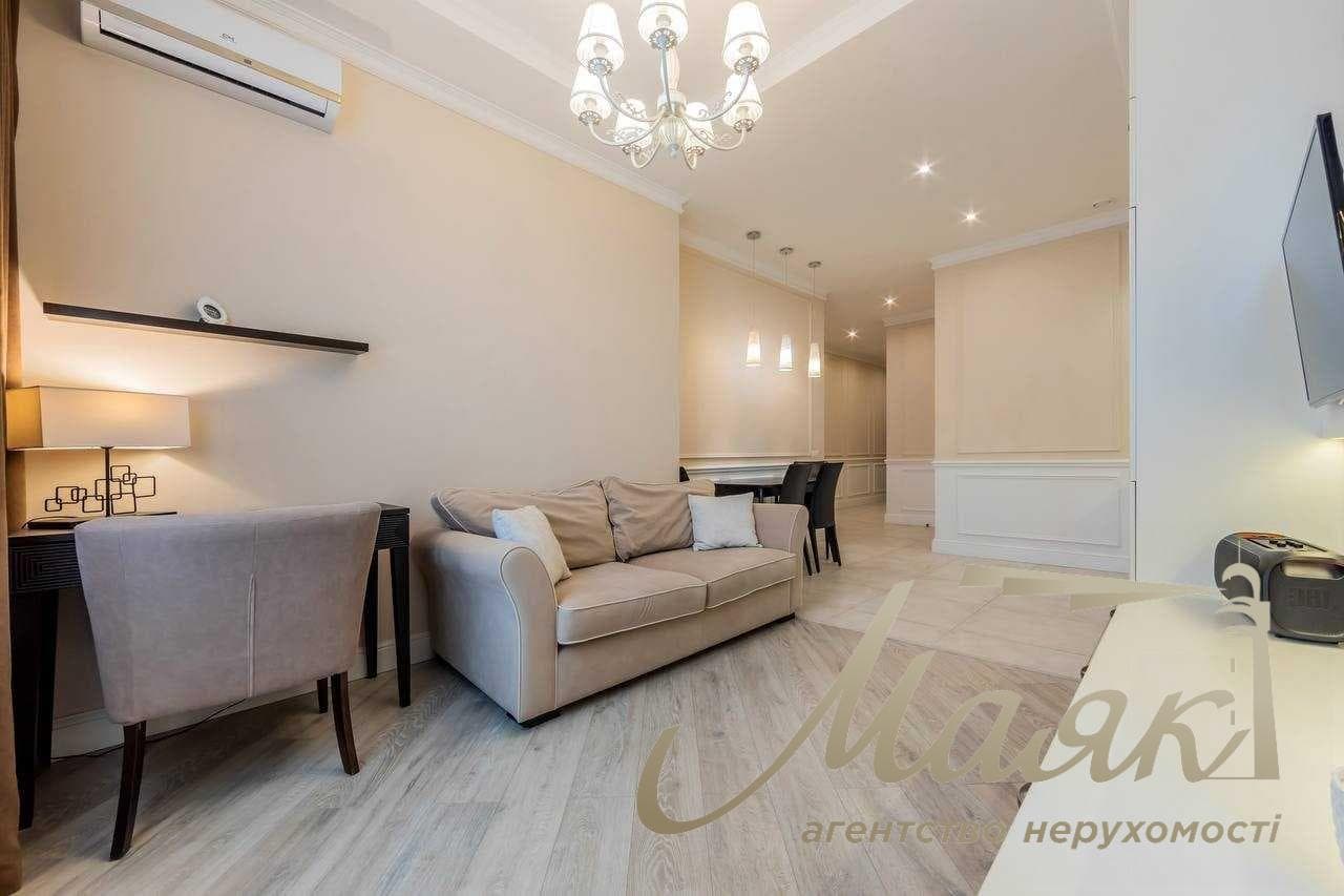 Продаж 2-кімнатної квартири площею 52 м², ЖК «Централ Парк»
