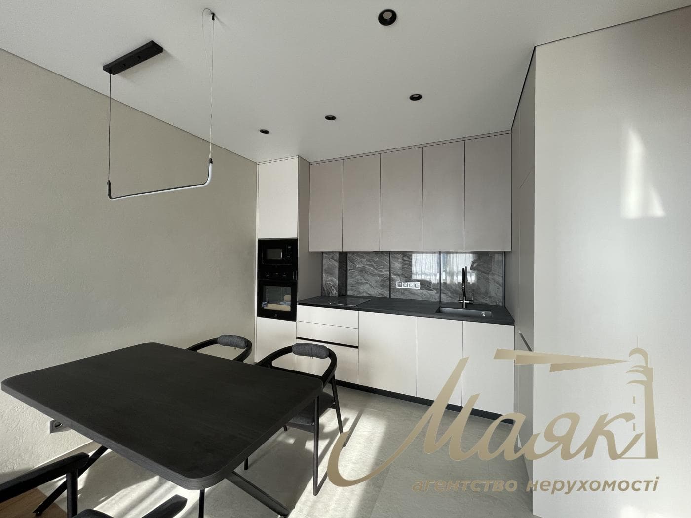 Продажа видовой 3-х комнатной квартиры в ЖК Great, Позняки