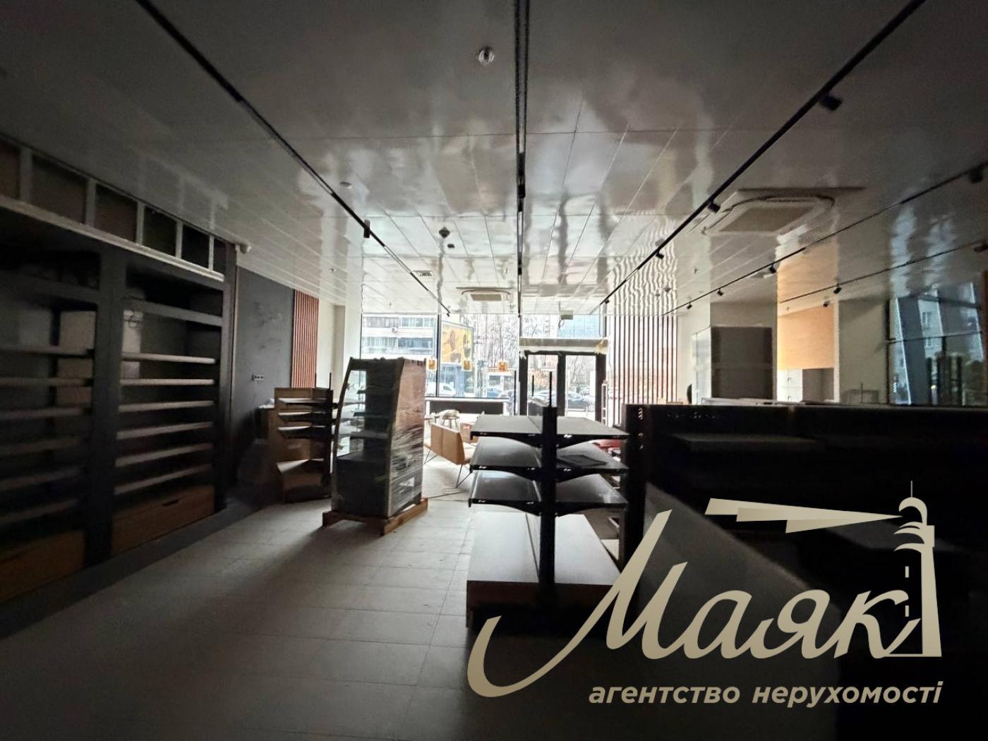 Оренда фасадного приміщення, 203 м2, БЦ Magnett, Печерськ