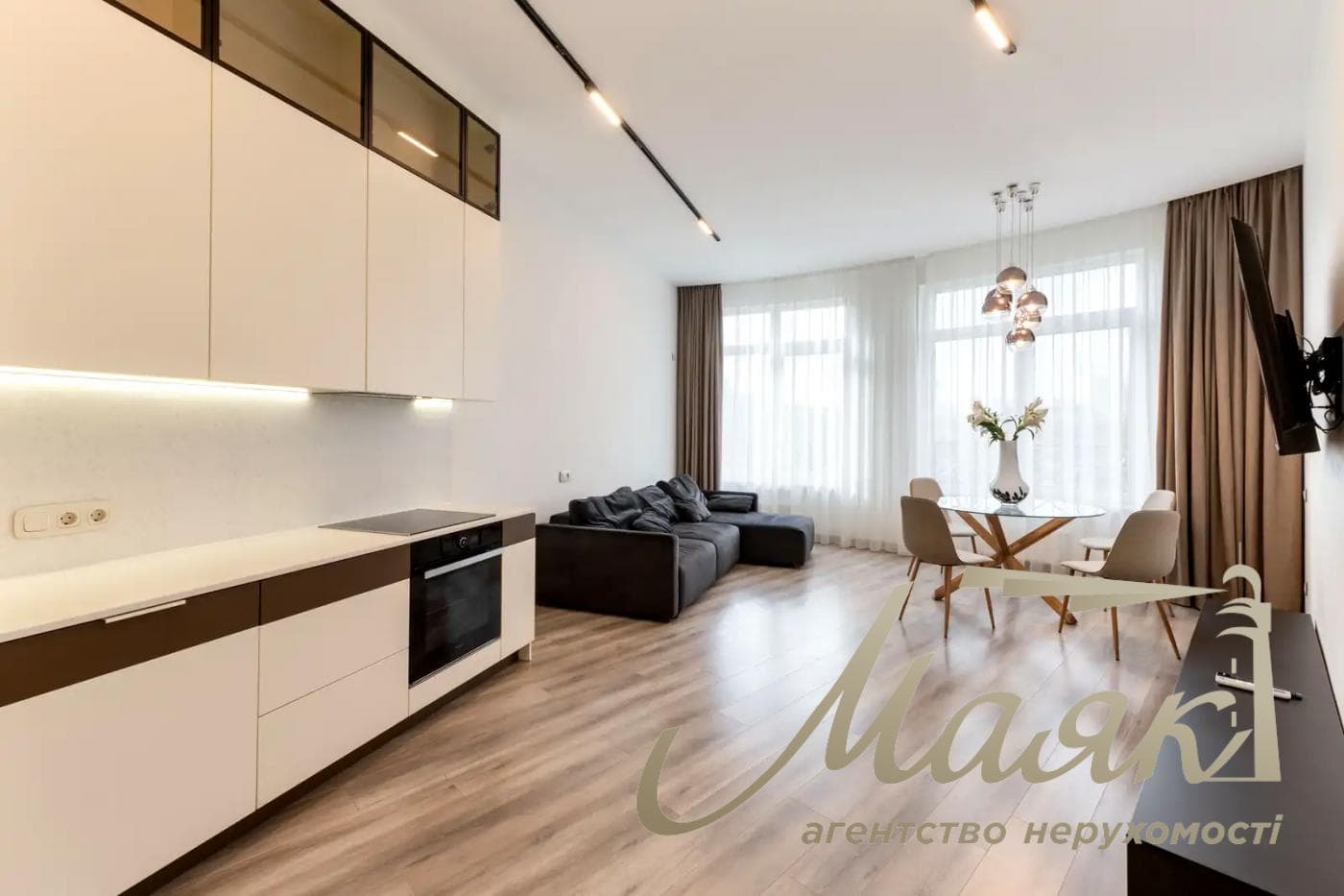 Оренда 3-кімнатної квартири площею 96 м² у ЖК «52 Перлина», Печерськ