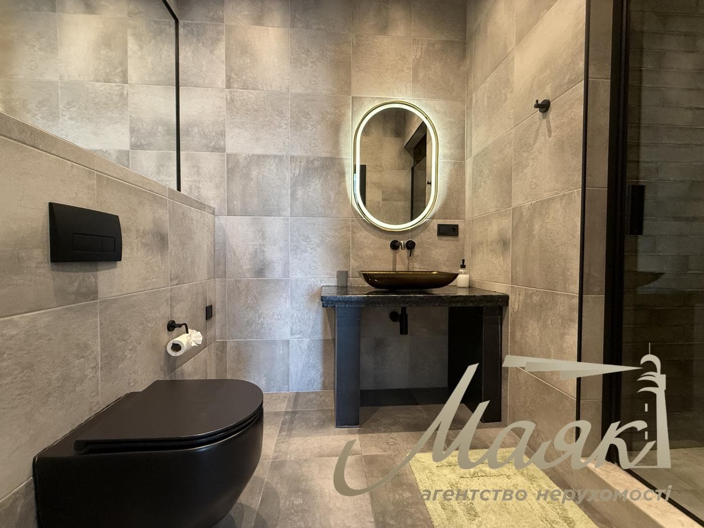 Оренда 3-поверхового таунхауса площею 220 м², Козин, КГ Montana Village
