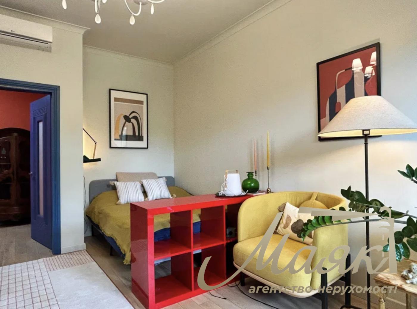 For sale 1k apartment 52m2 in LCD Novopecherskie Lipki, Dragomirova/Verkhoglyada 3, Pecherskiy district.