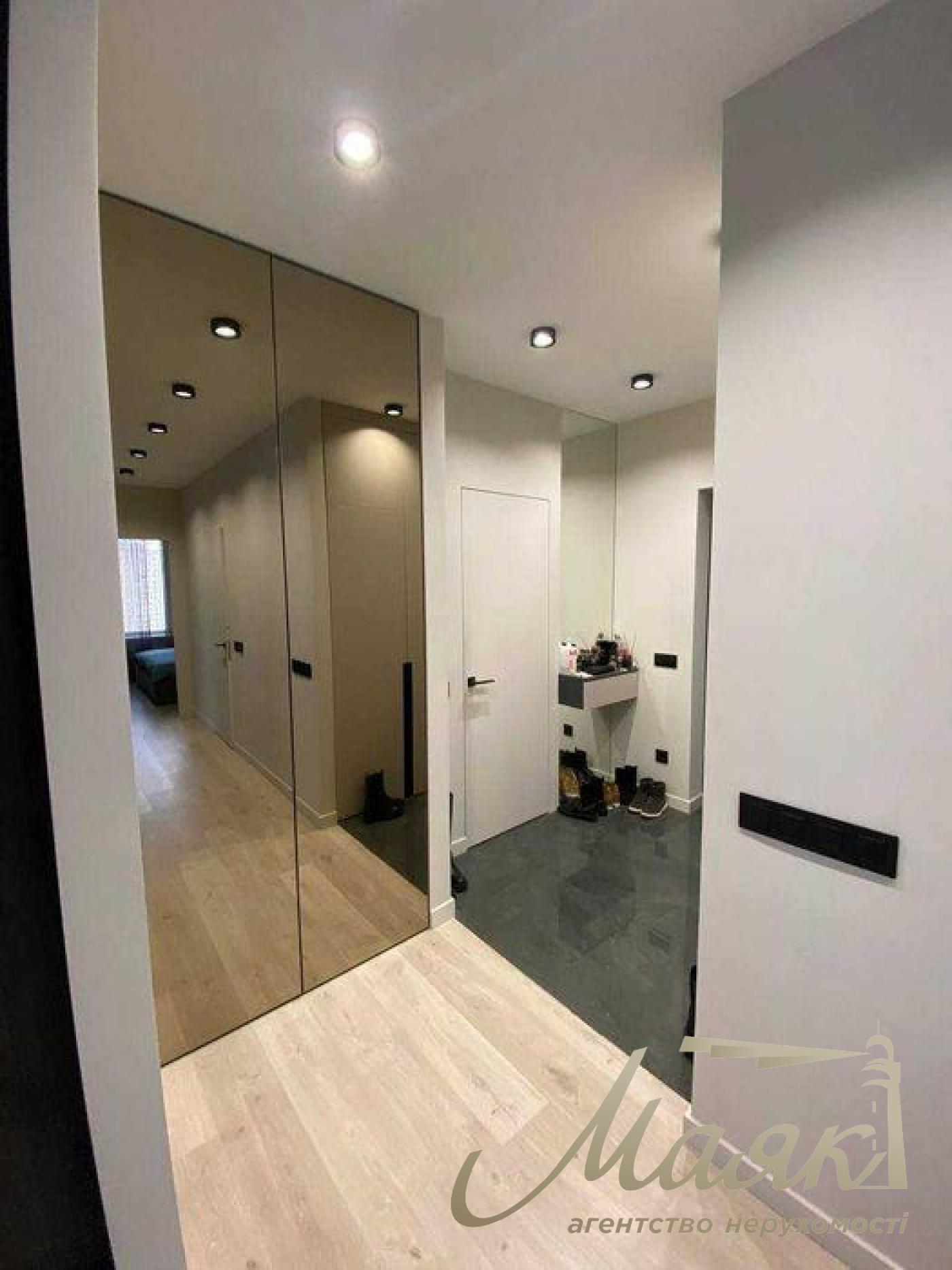 Sale of 3-room apartment, 68 m2 in residential complex Seven Seven Dneprovskaya embankment Osokorki