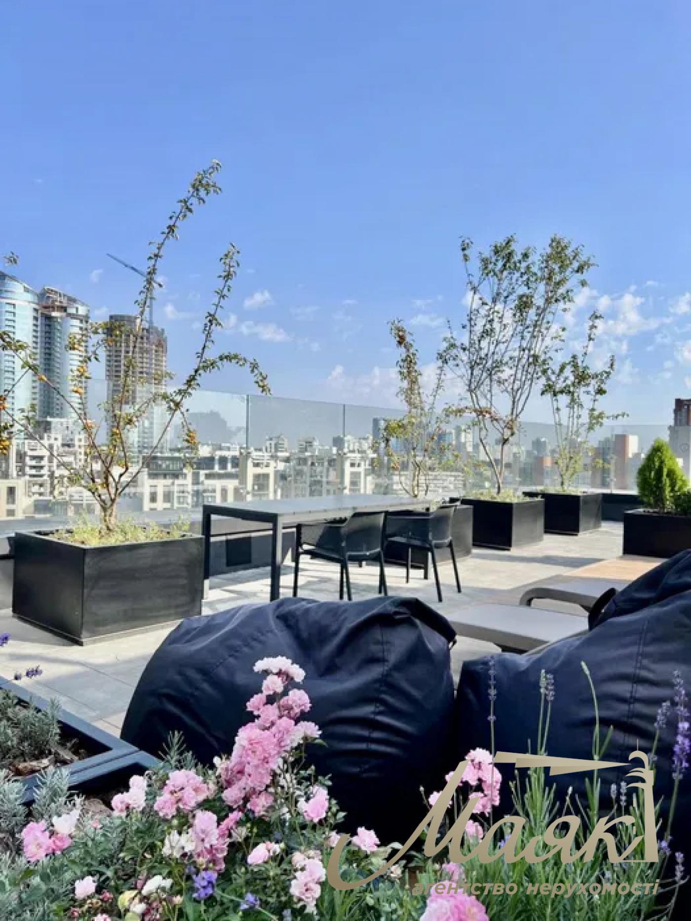 Продажа видовой 3х комнатной квартиры, 100 м2 в ЖК TRIIINITY TRINITY Тринити Тютюнника Анри Барбюса Печерск
