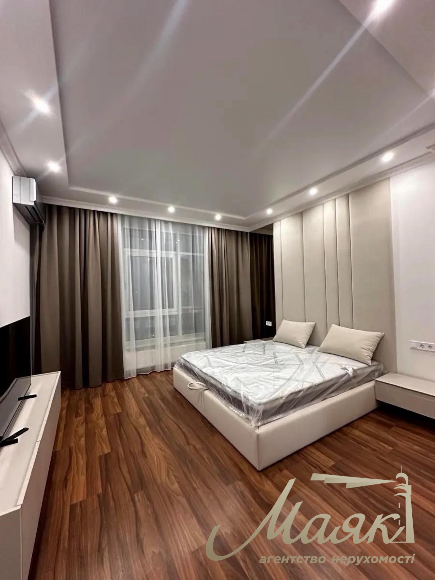 Продажа 3х-комнатной квартиры 86м2 в ЖК «Новопечерские Липки» ул. Андрея Верхогляда ул. (Михайла Драгомирова), 12, Печерский район