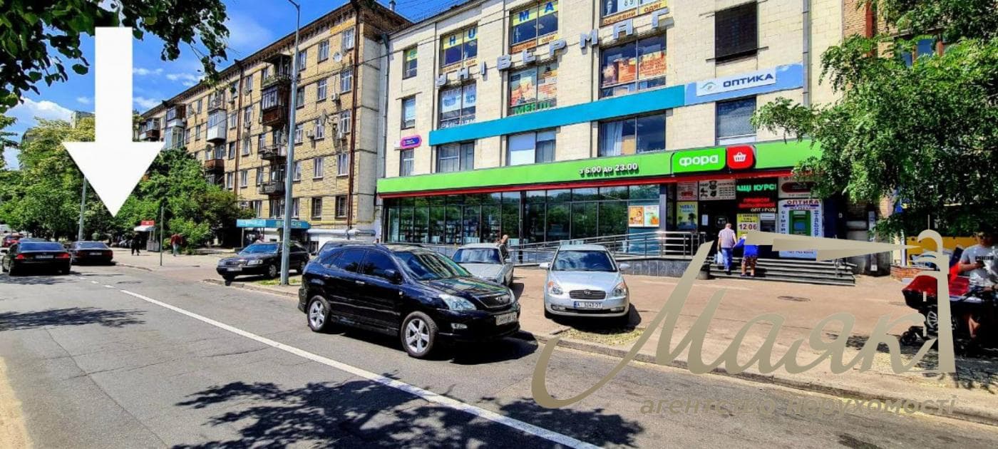 Продаж фасадного приміщення 93 м.кв. Голосієво