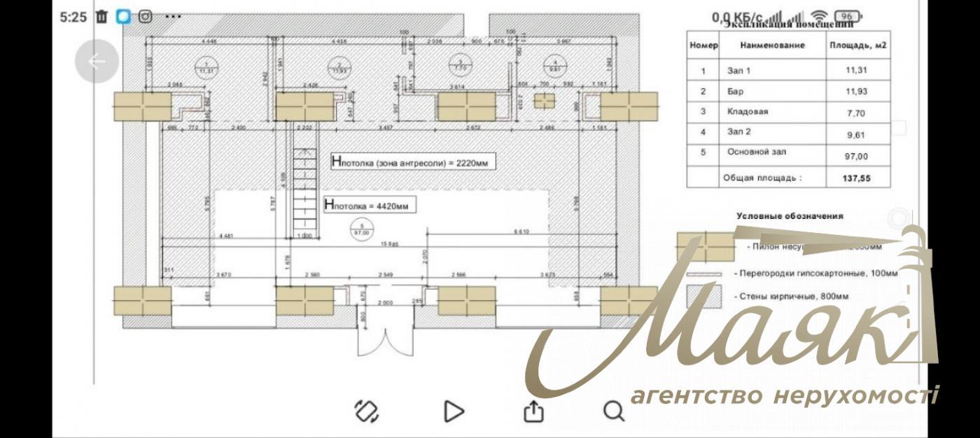 Оренда комерційного приміщення на Хрещатику, 24, Прохідний фасад.