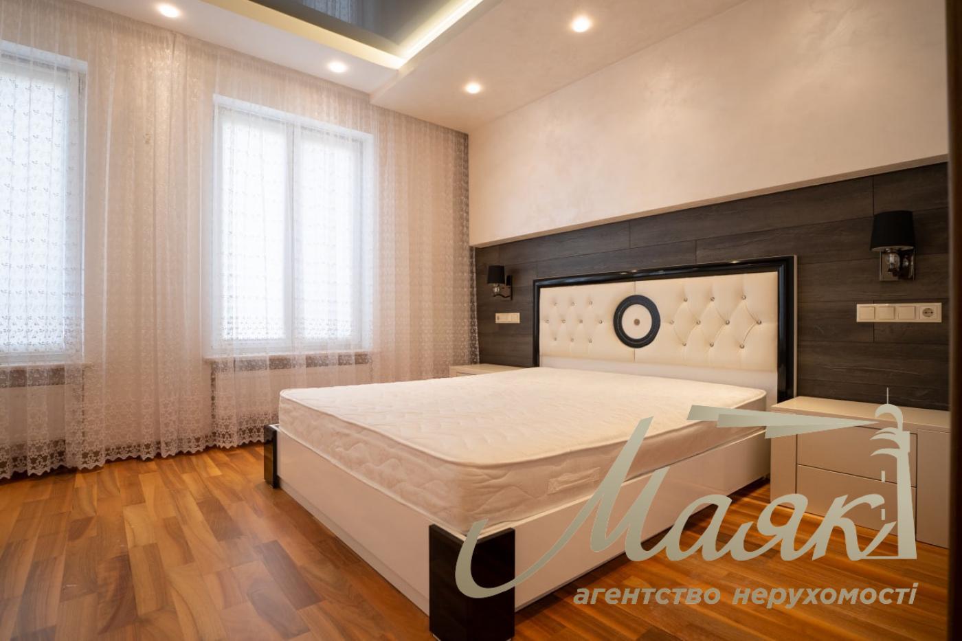 Продаж будинку/таунхауса 200м2 Оболонь, Київ