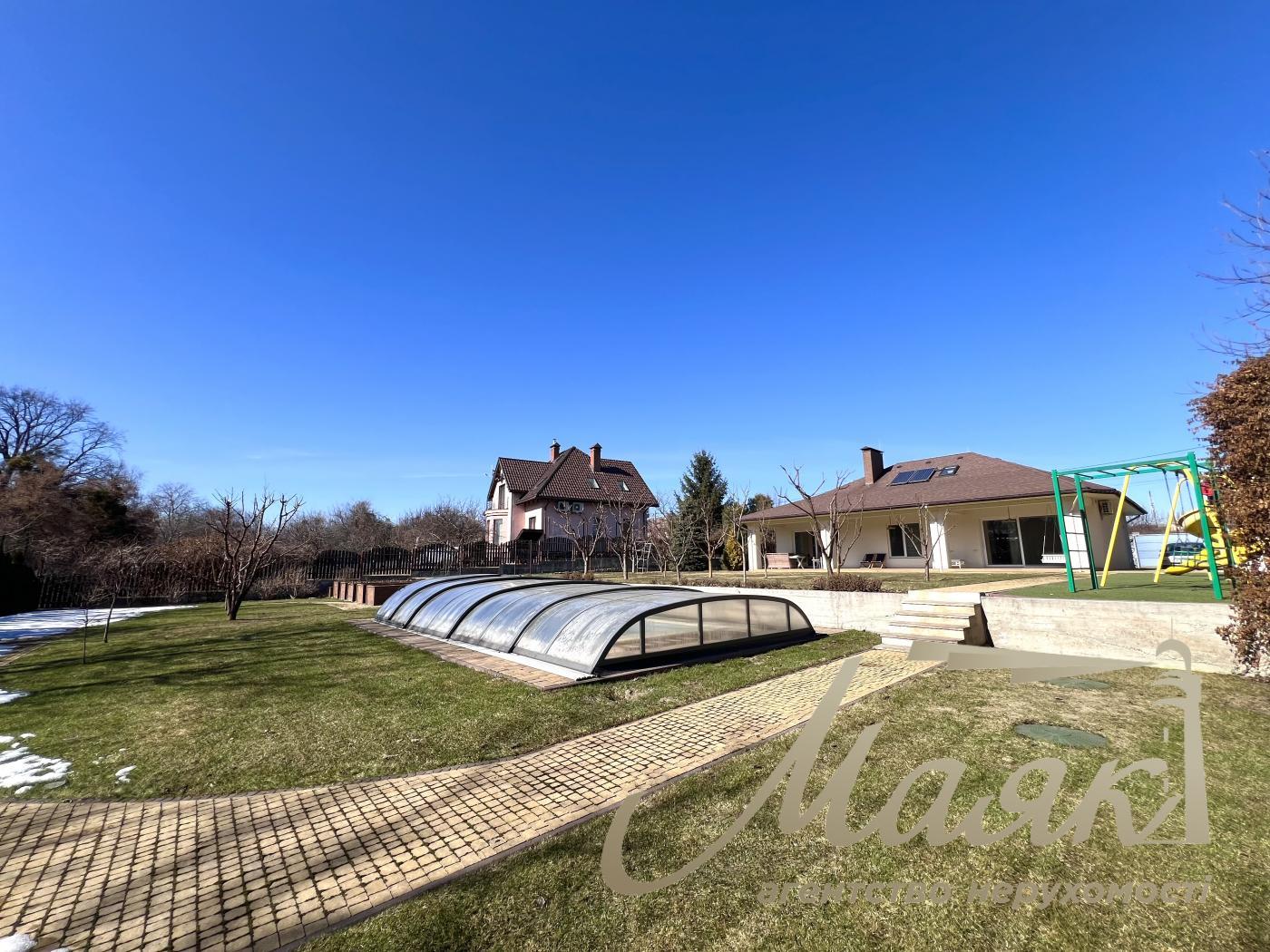 Rent 2-storey house 190m2, Goloseevsky district, Myshelovka