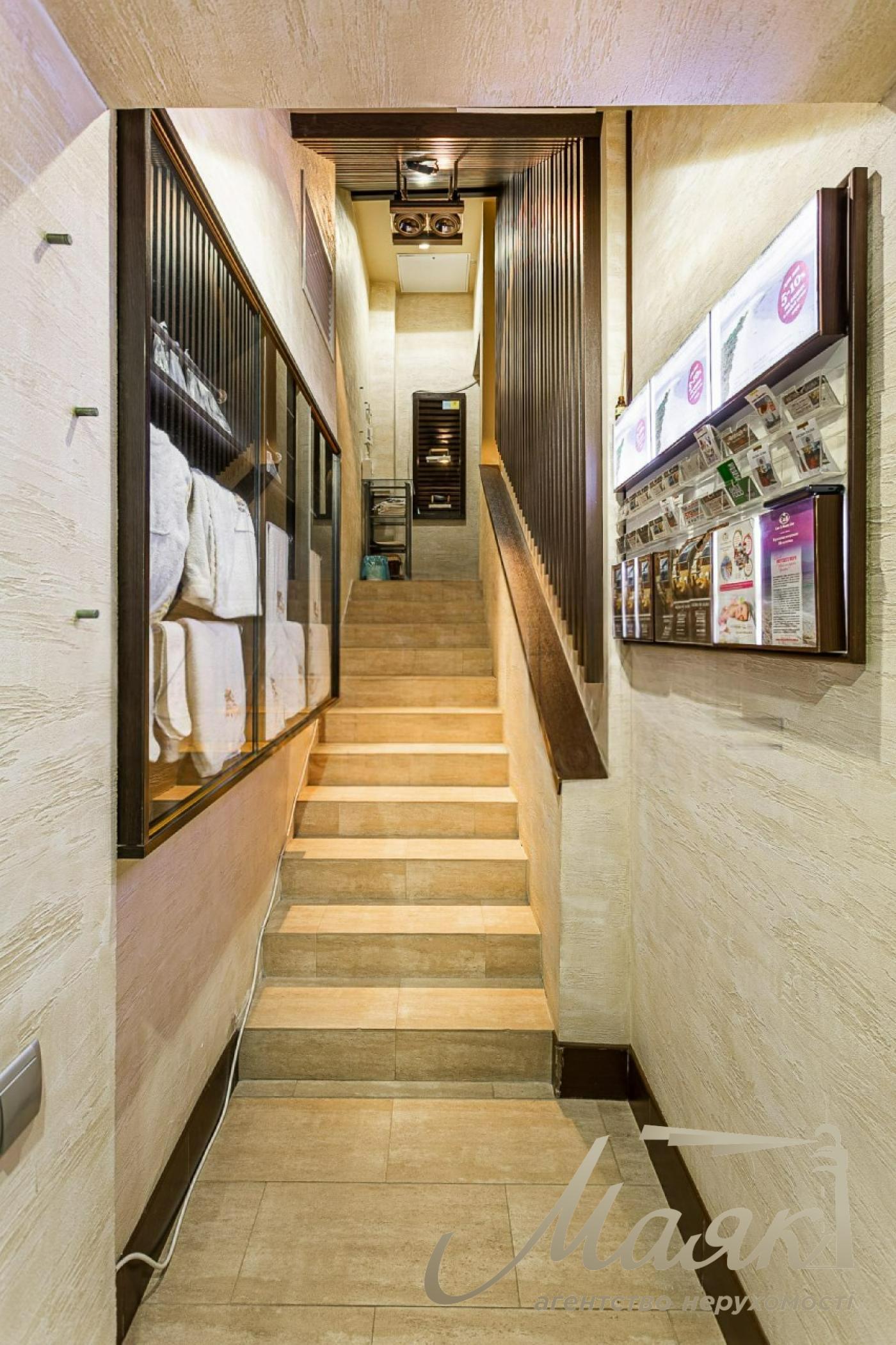 Sale Service facility 120m2, Sichovykh Striltsiv street, Lukyanivka, Kyiv