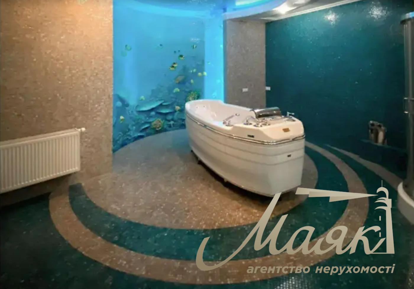 Аренда помещения 373 м2  Печерск  ул. Ольгинская, 6