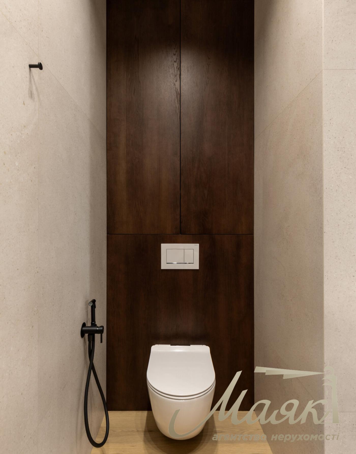 Rent 2-bedroom apartment in LCD TRIIINITY, 64m², Pechersk, Kyiv