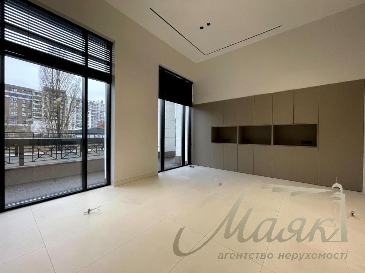 Оренда комерційного приміщення 267 м.кв ЖК Нова Англія