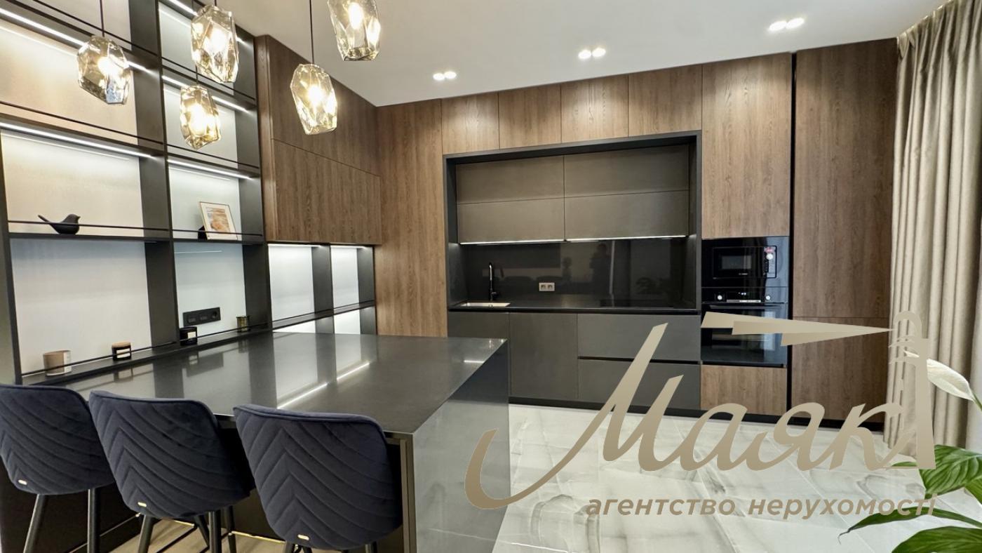 Продажа 3к квартиры 114 м2, ЖК Бульвар фонтанов, Печерск, Киев