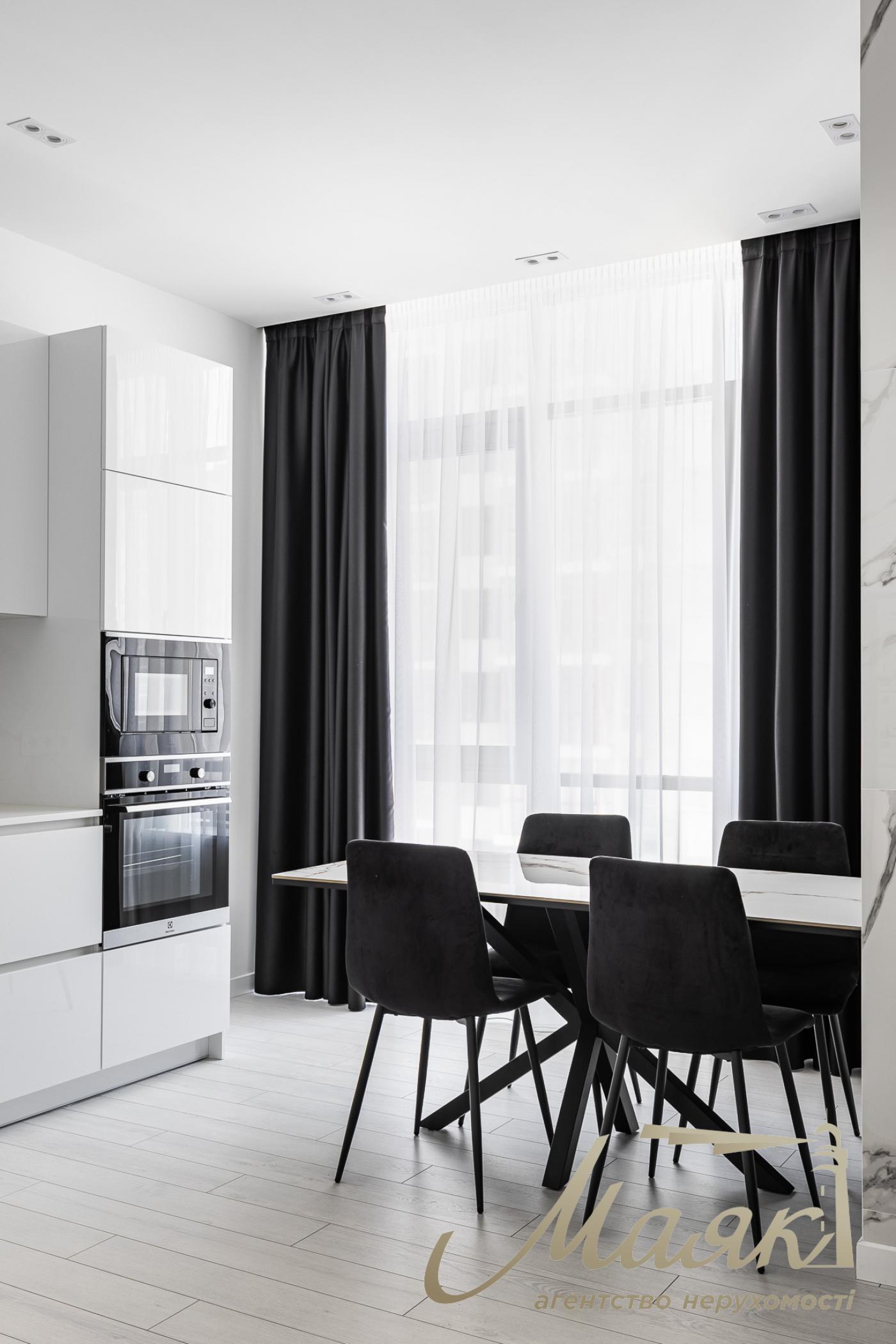 Оренда 3-х кімнатної квартири 95м2, ЖК Новопечерські Липки