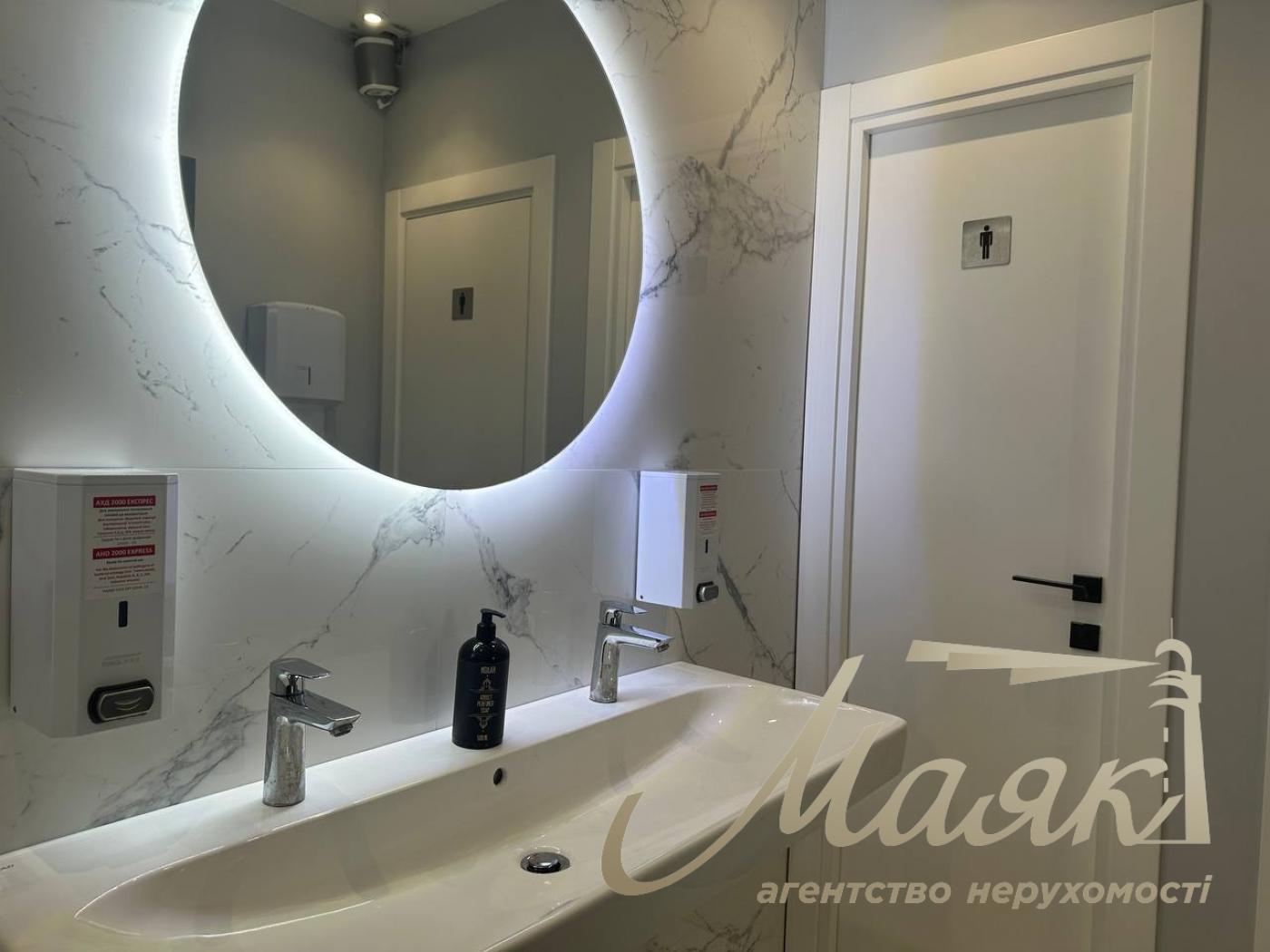 Оренда офісу 680м2 в ЖК Нью Йорк по вул.Антоновича 74, Олімпійська