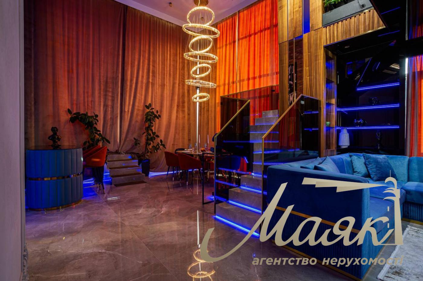 Продаж пентхауса 195 м² з терасою та дизайнерським ремонтом у ЖК Park Avenue VIP, Київ