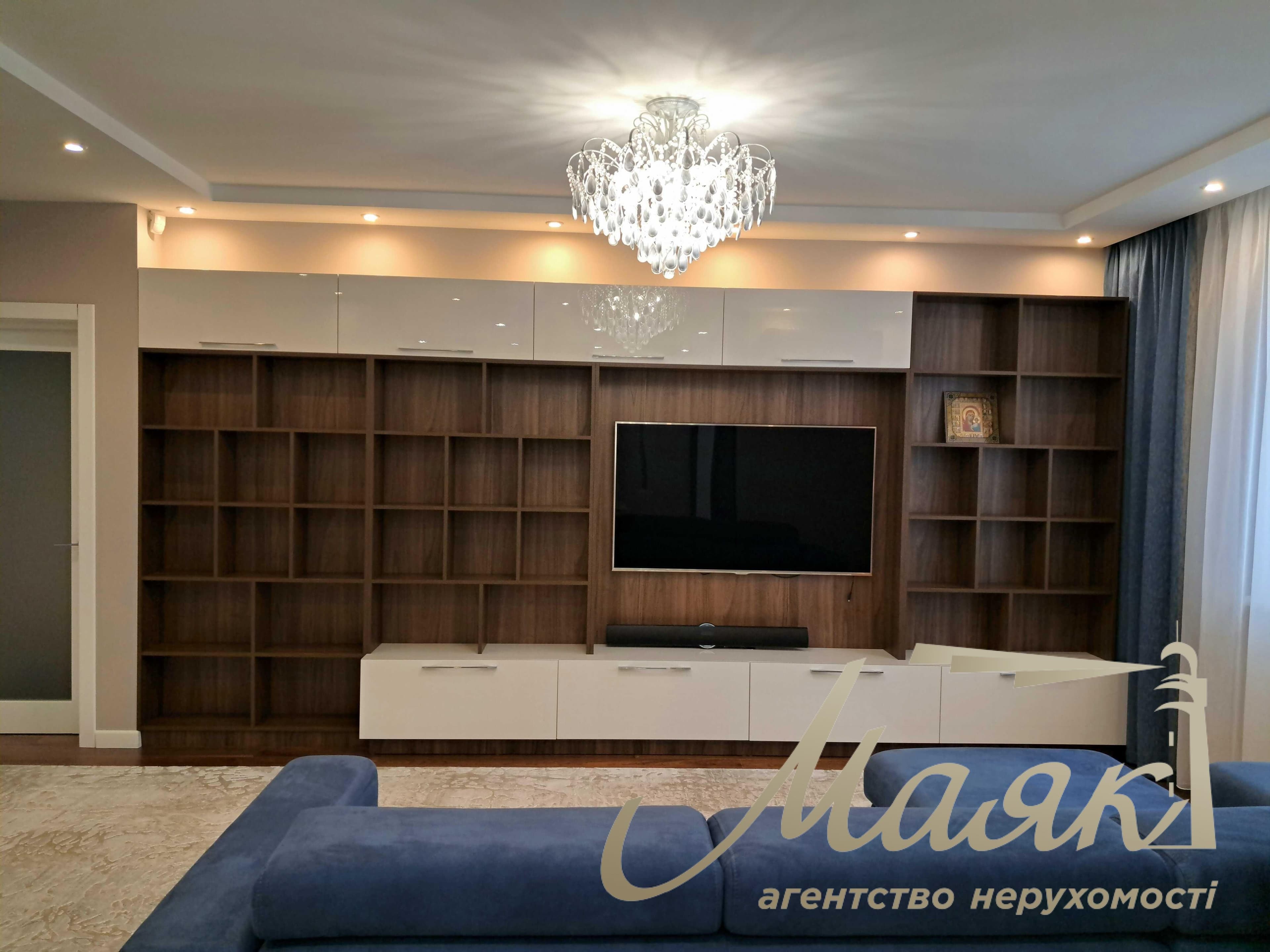 Продаж двокімнатної квартири в Києві