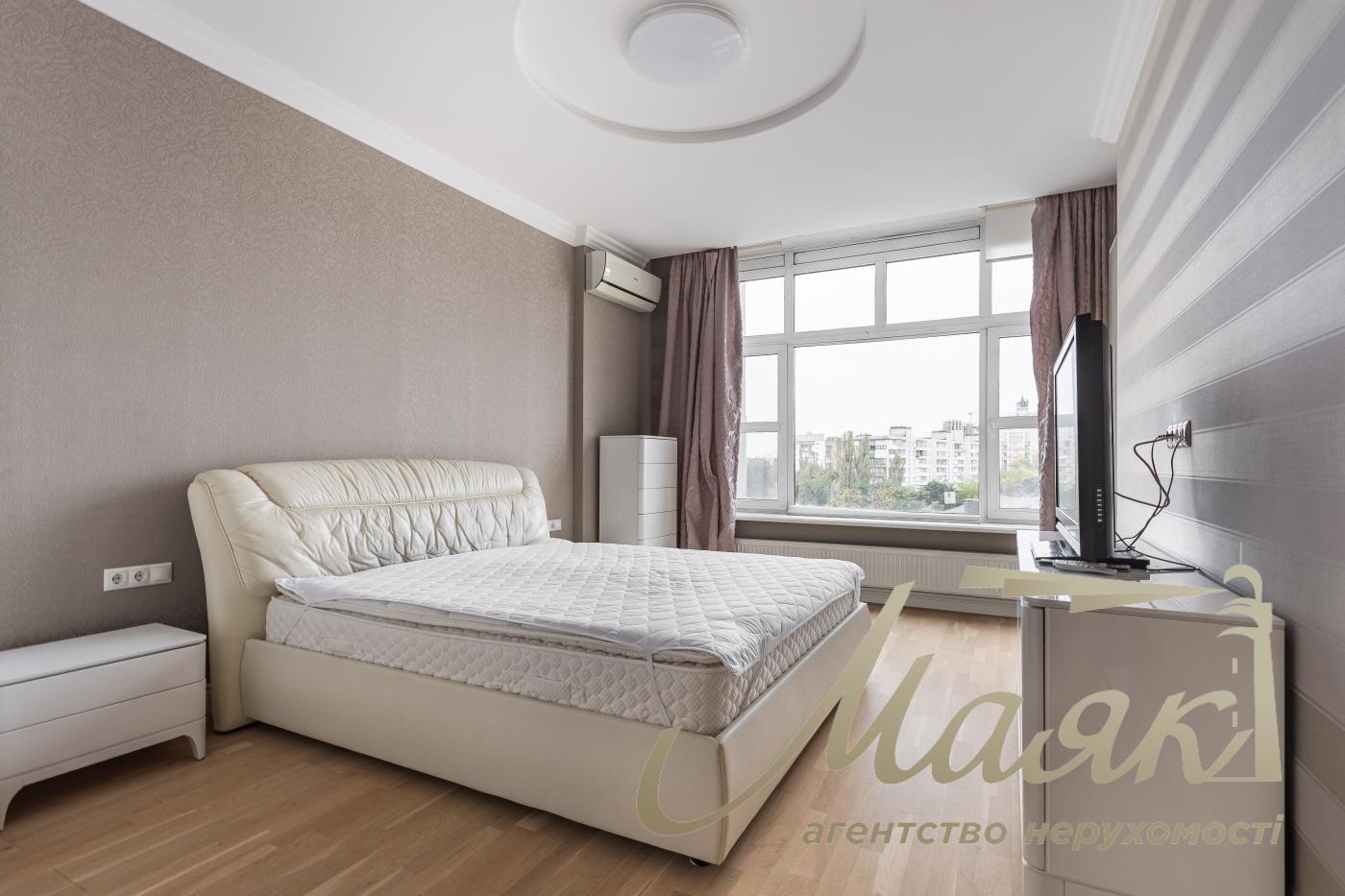 Продажа  Квартира  86,4 м2 ЖК Golden Park  Шевченковский район. Парково-Сырецкая, Сырец, Киев