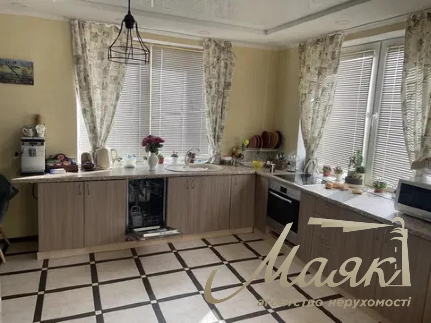 Продаж затишного будинку 100 кв.м. с. Велика Димерка. Передмістя Києва.