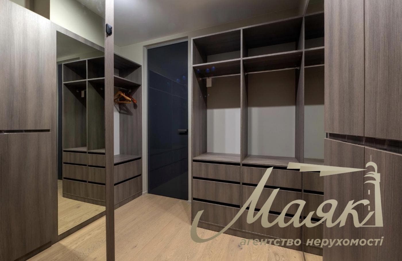 Продаж 3 кімнатної квартири в ЖК Park Avenue VIP