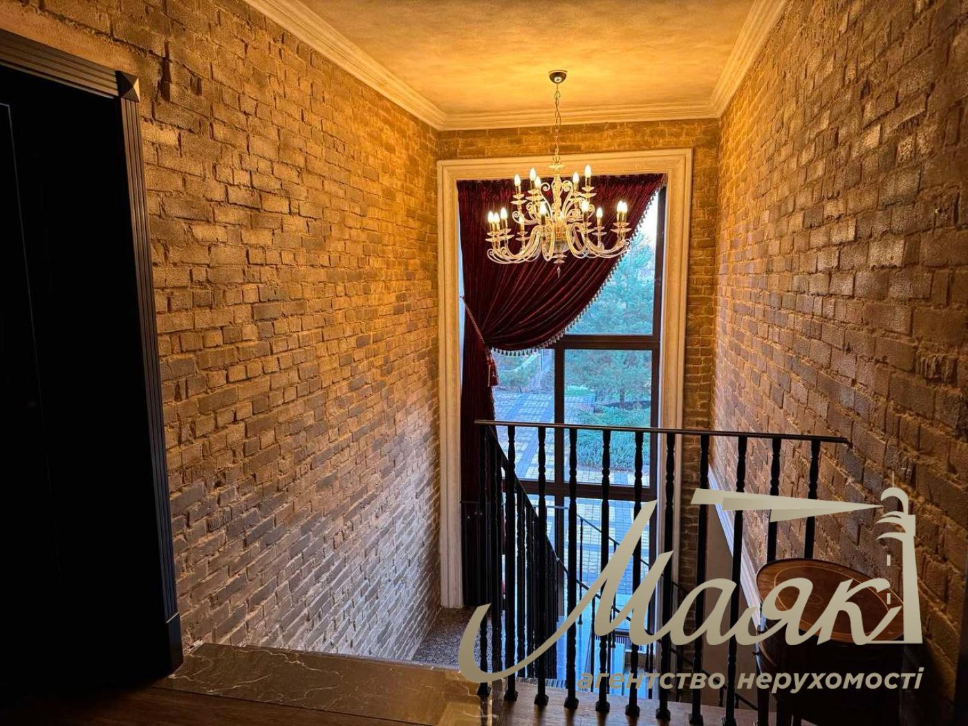 Оренда комфортного будинку 190м2 з ділянкою 20 соток у Музичах