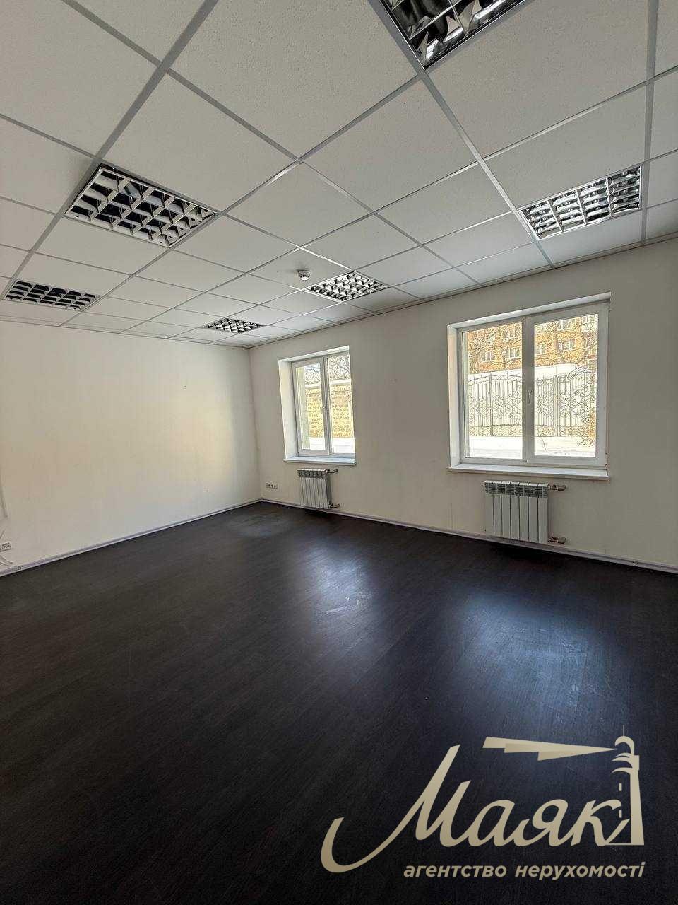 Продаж ОСБ, 470,6м2, Лук'янівка