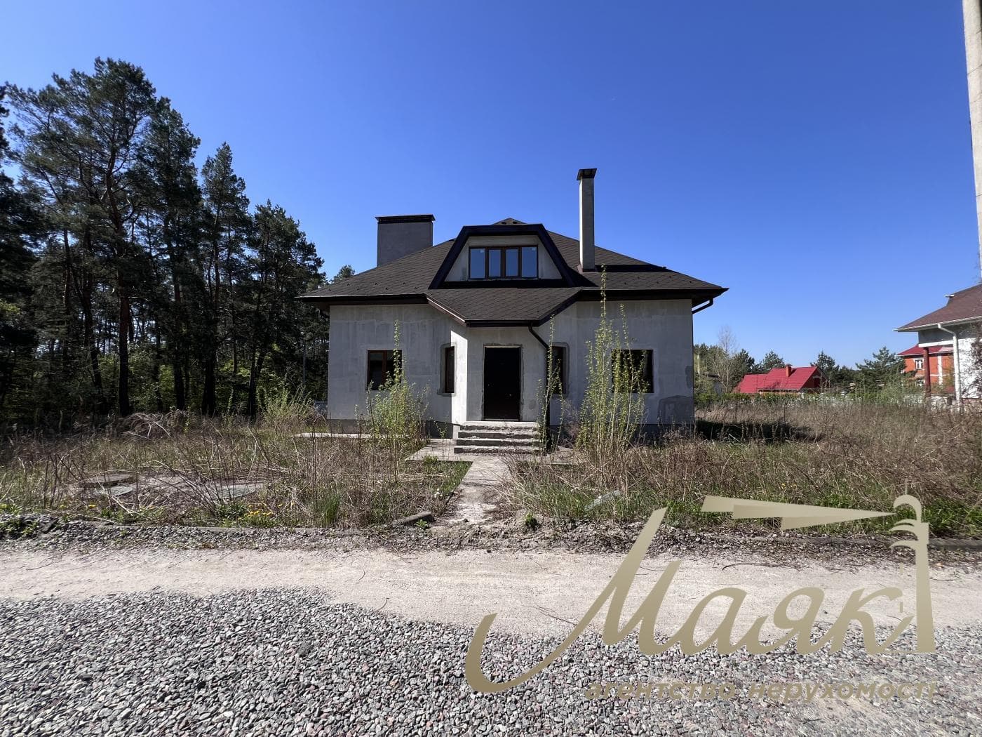 For sale two-storey house 270m2 in village Kremenishche, Kyiv-Svyatoshinsky district