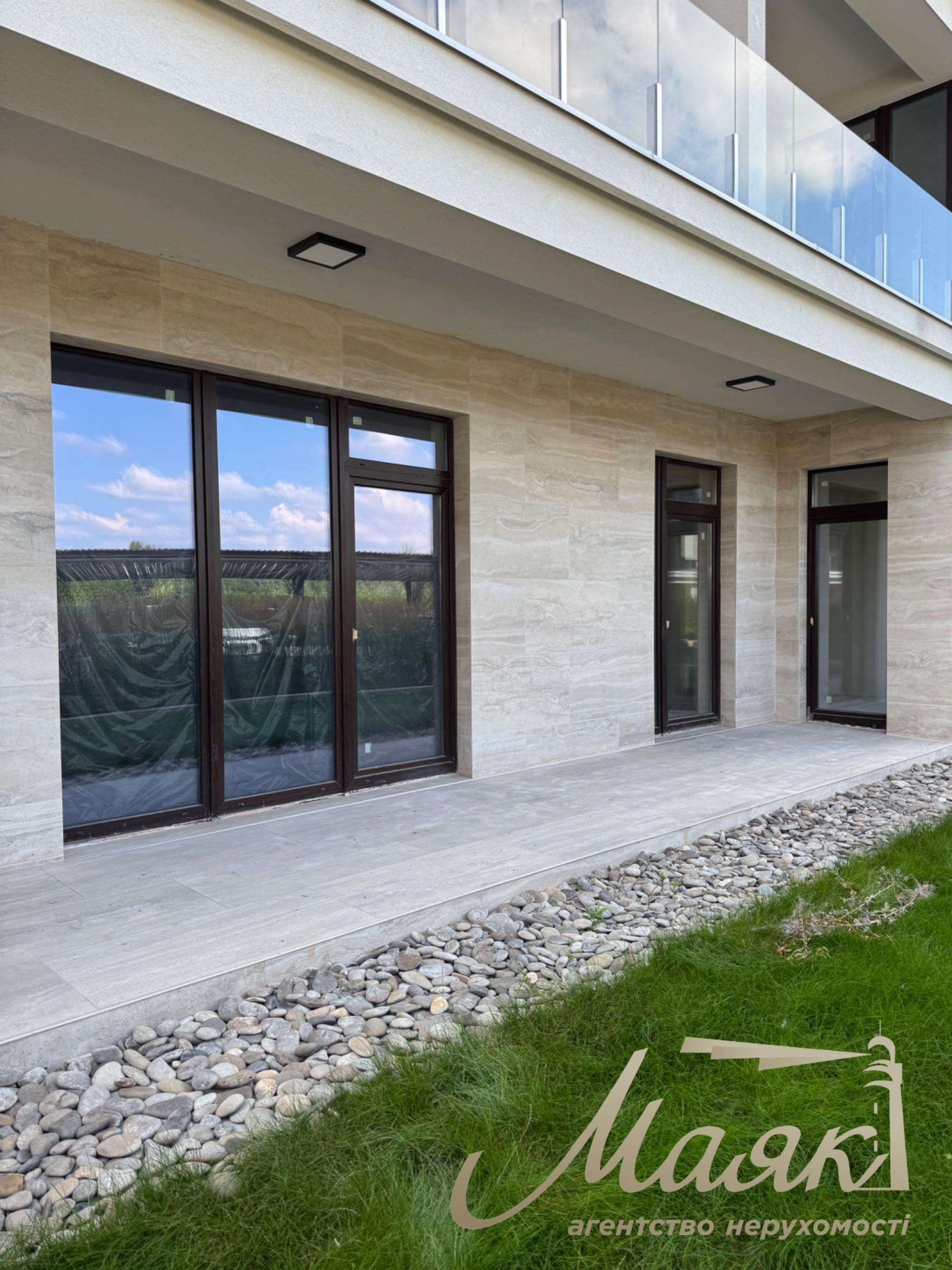 For sale apartment with terrace in LCD "Park Lake City" with a lake, Podgortsy, Kyiv region.