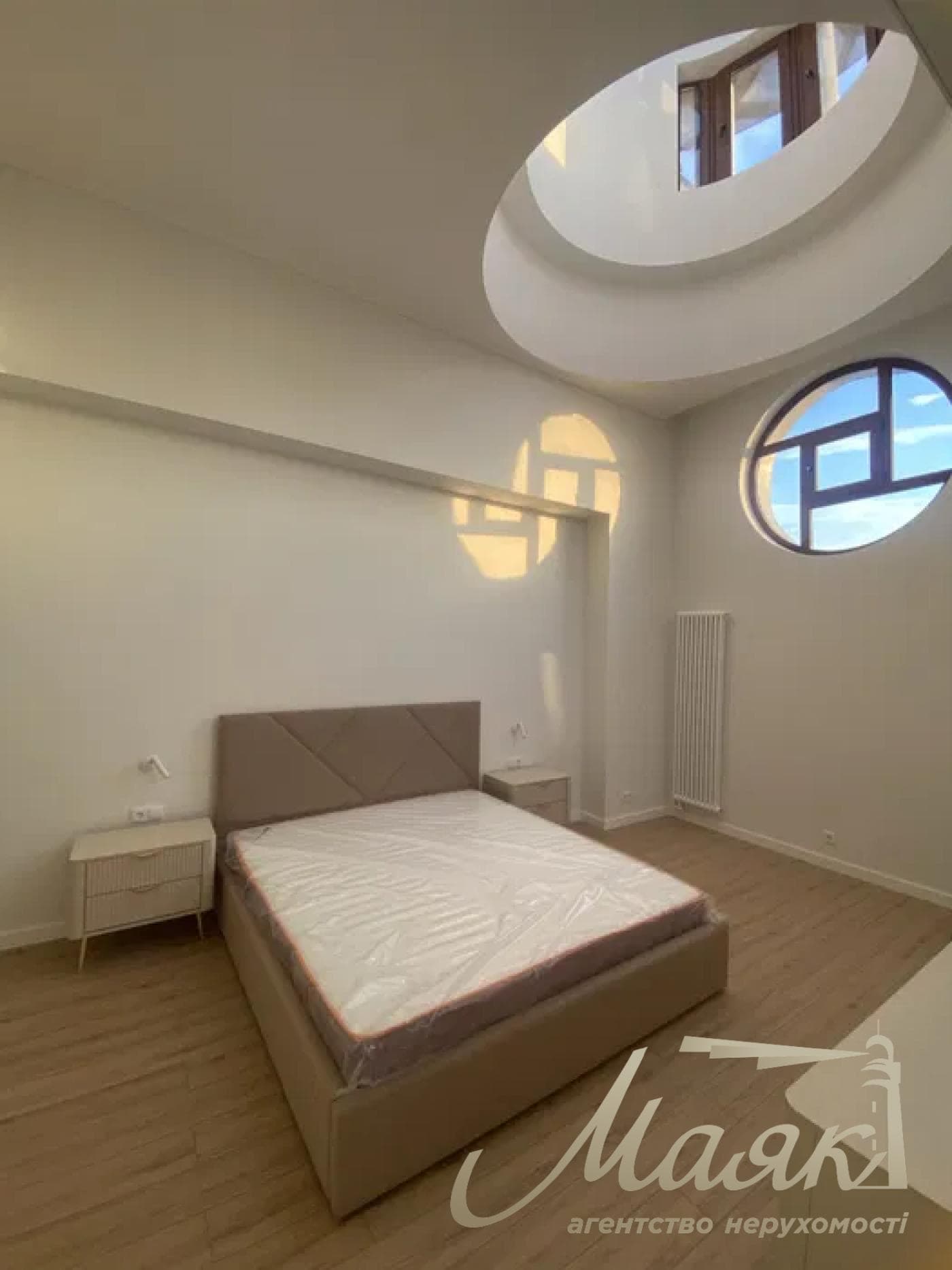 Rent duplex penthouse LCD Fundukleevsky, Bogdan Khmelnitsky str.