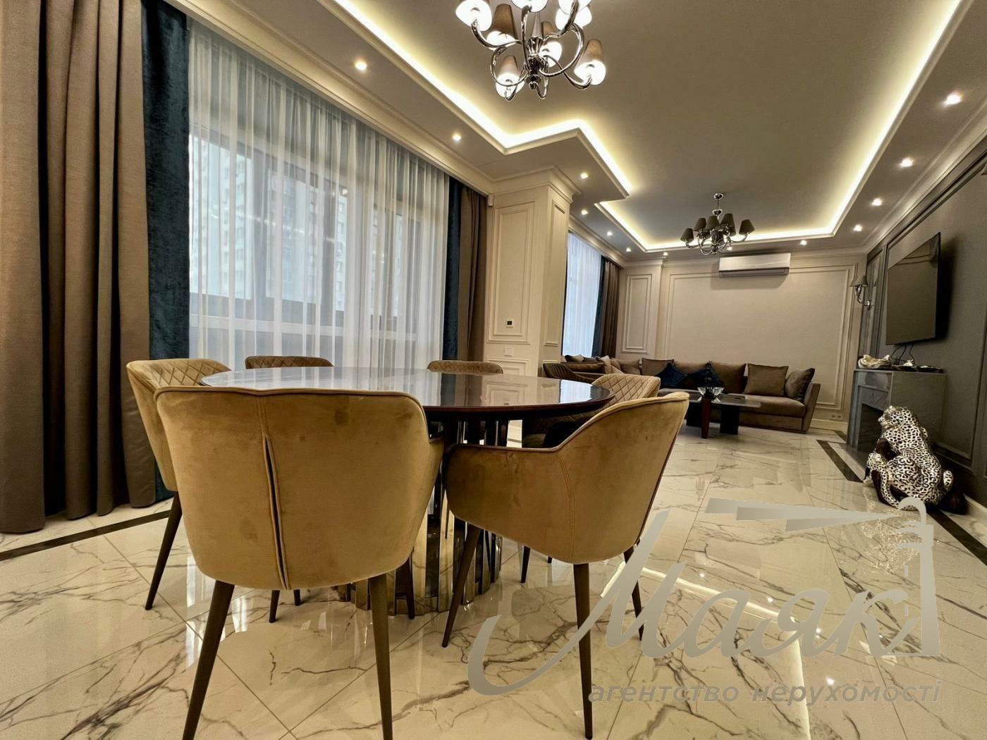 Продаж 3-кімнатної квартири 150м2 в ЖК "Новопечерські Липки", Драгомирова/Верхогляда 14, Печерський район, Центр, Київ