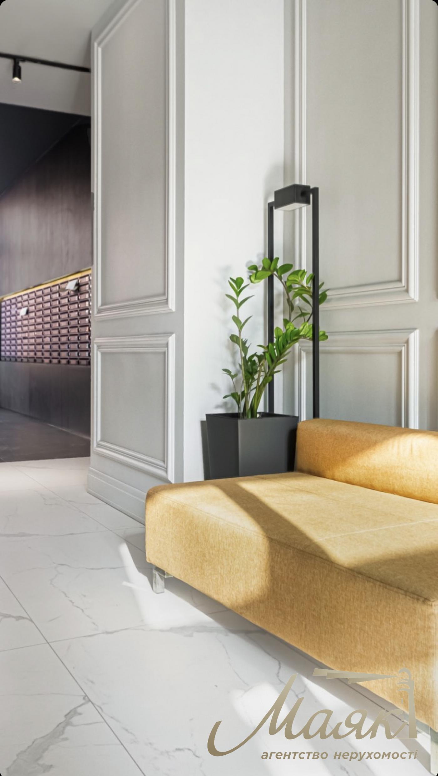 For sale view apartment 50m2 in the LCD "French Quarter 2" str. Predslavinskaya with a view of Pechersk.