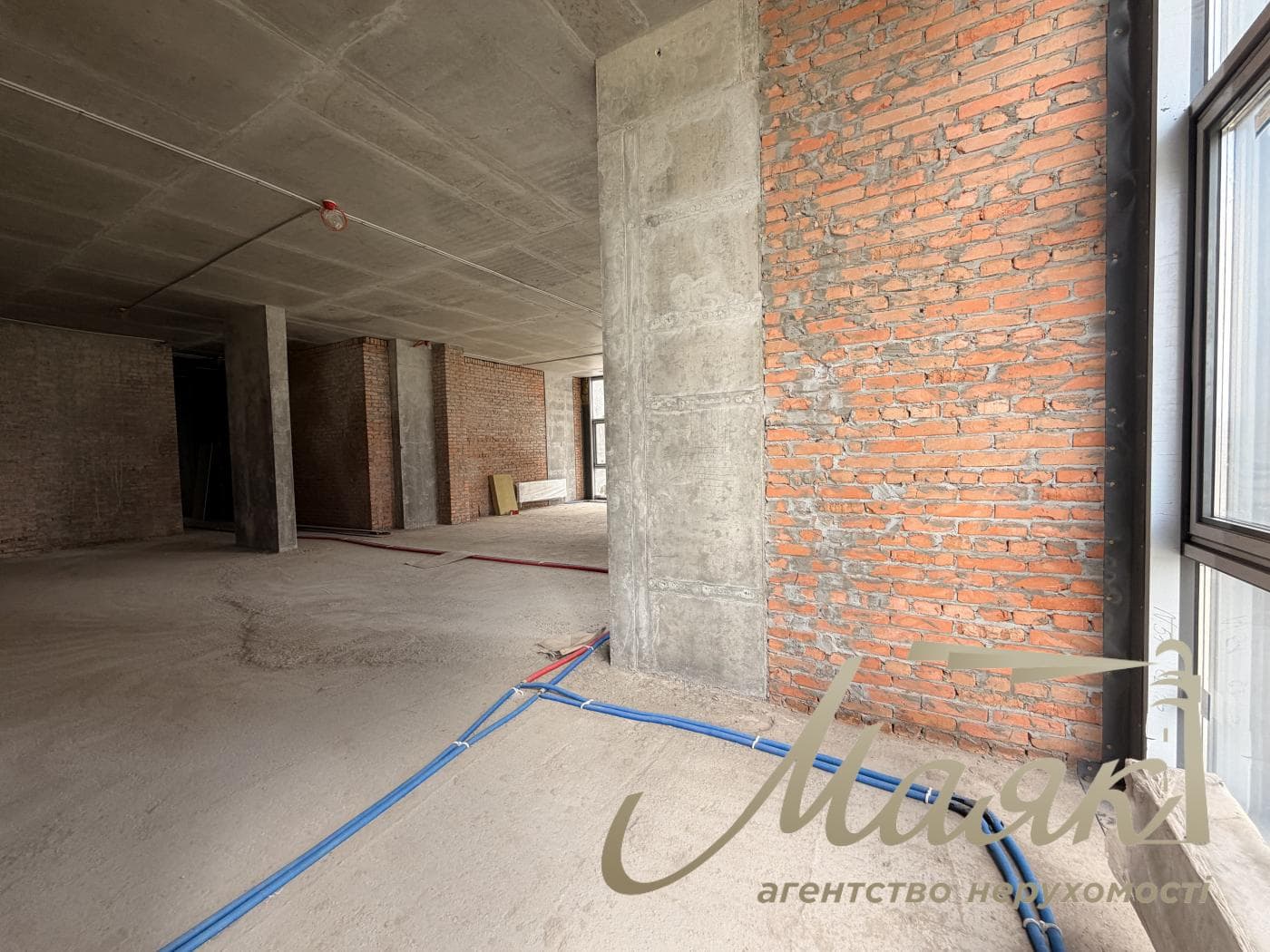 Rent a facade room 182m2, Residential Complex Novopecherskie Lipki