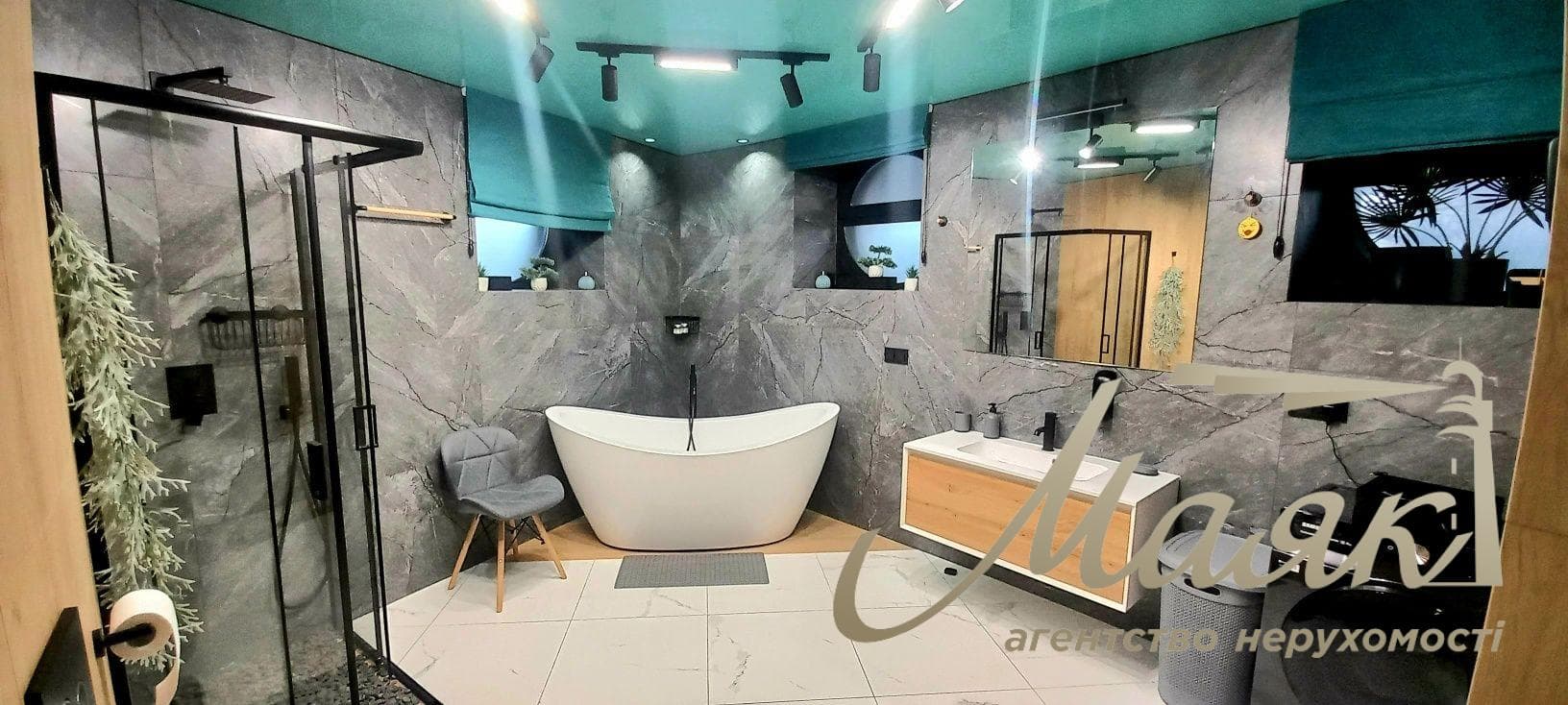 Оренда преміального будинку площею 250 м² із SPA-комплексом та цілорічним басейном у Лесниках