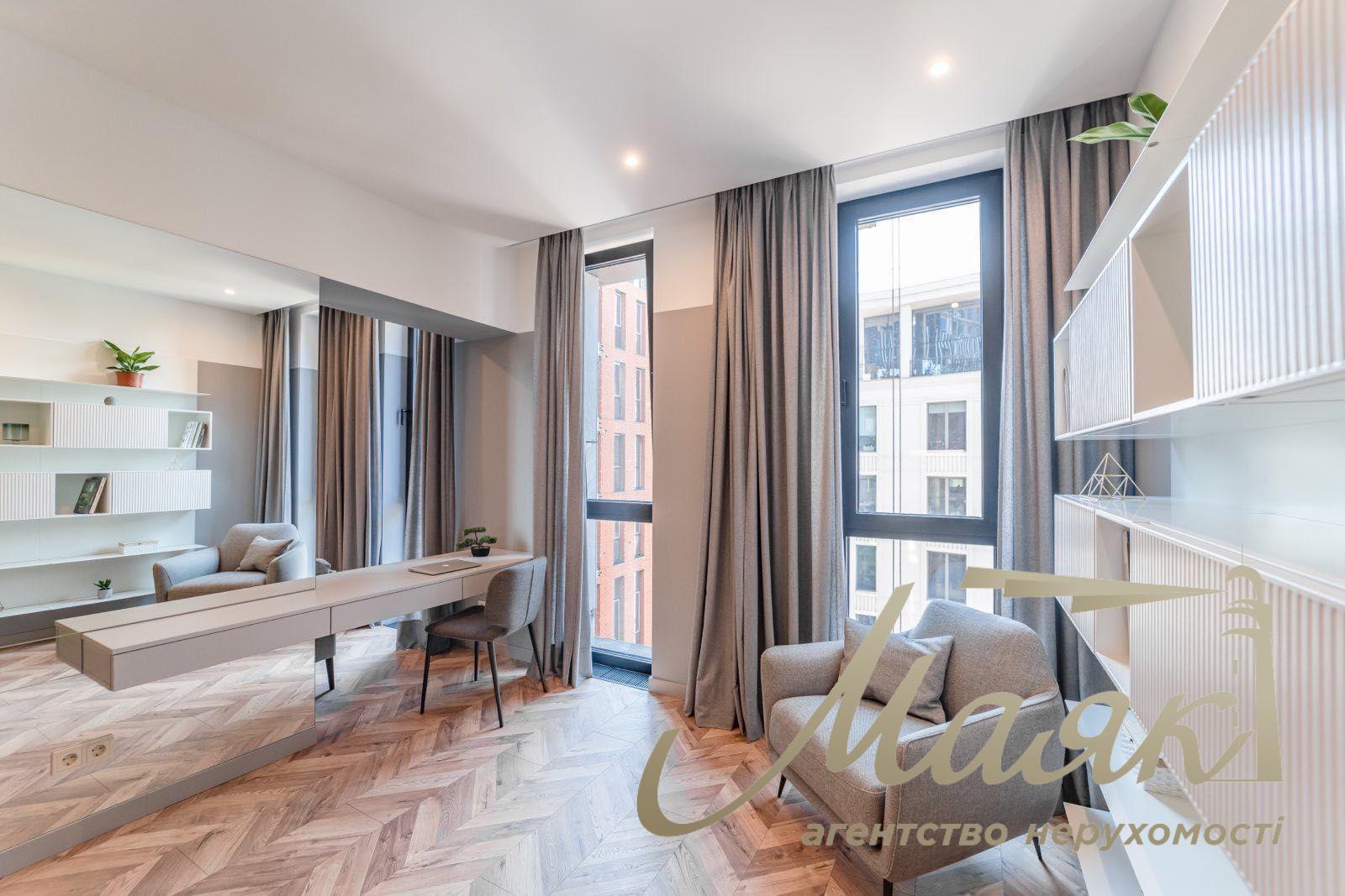 Rent 3-room apartment 105m2 LCD Chicago Central House Chicago Central House Antonovicha str. 44 , Pechersk district